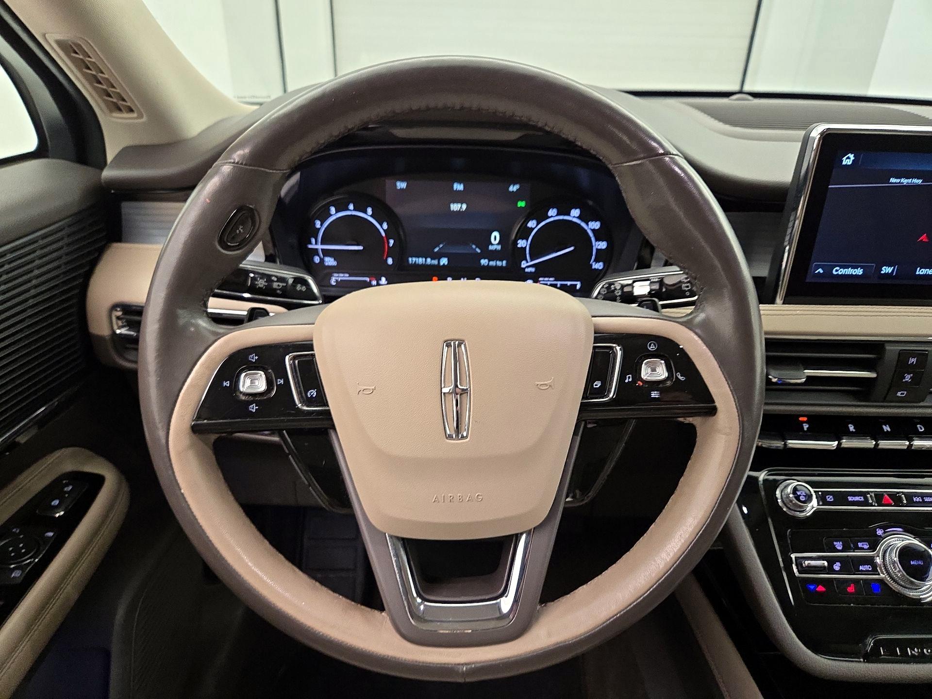 Thumbnail: 2021 Lincoln Corsair - 10