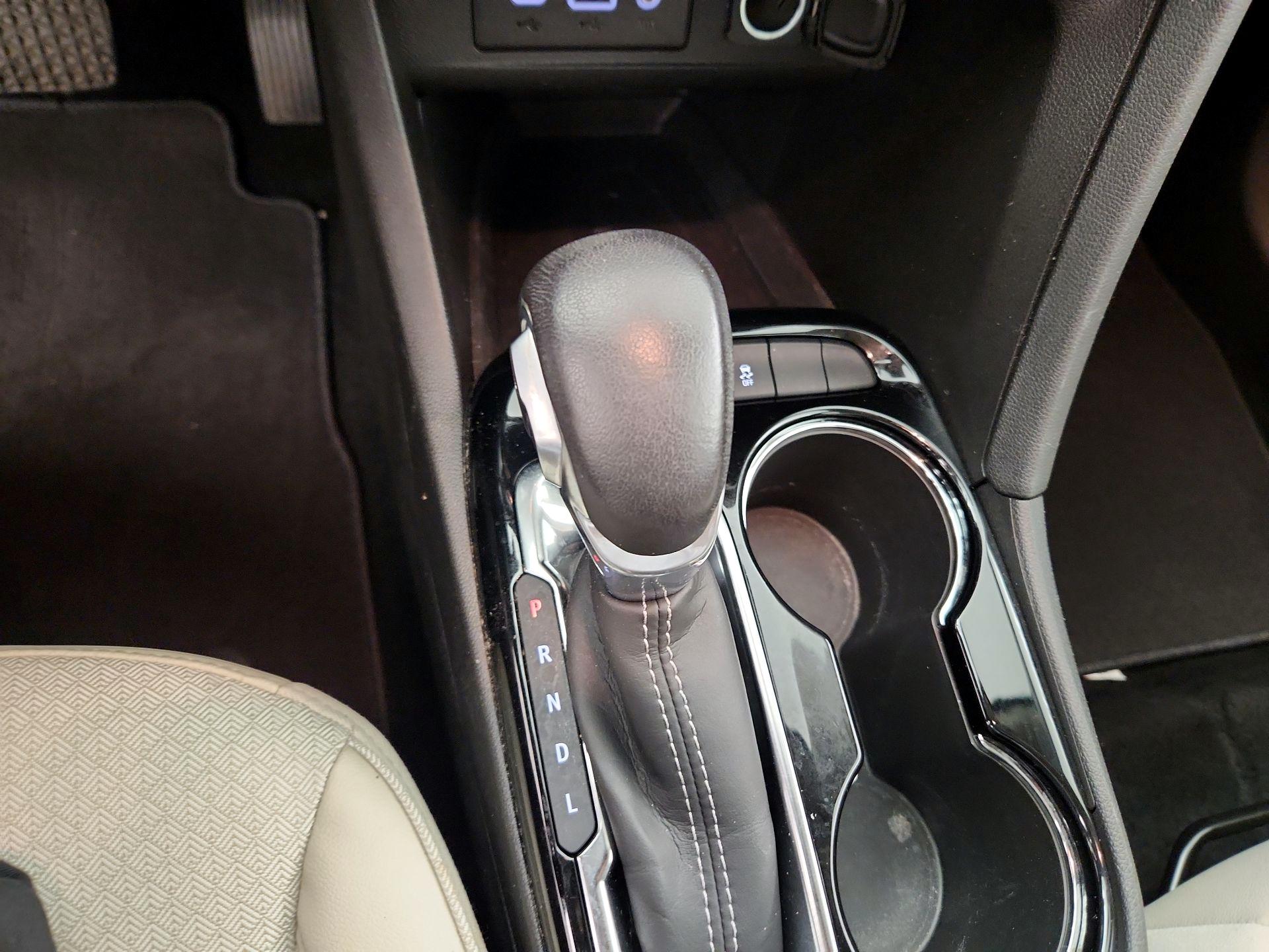 Thumbnail: 2023 Buick Encore GX - 17