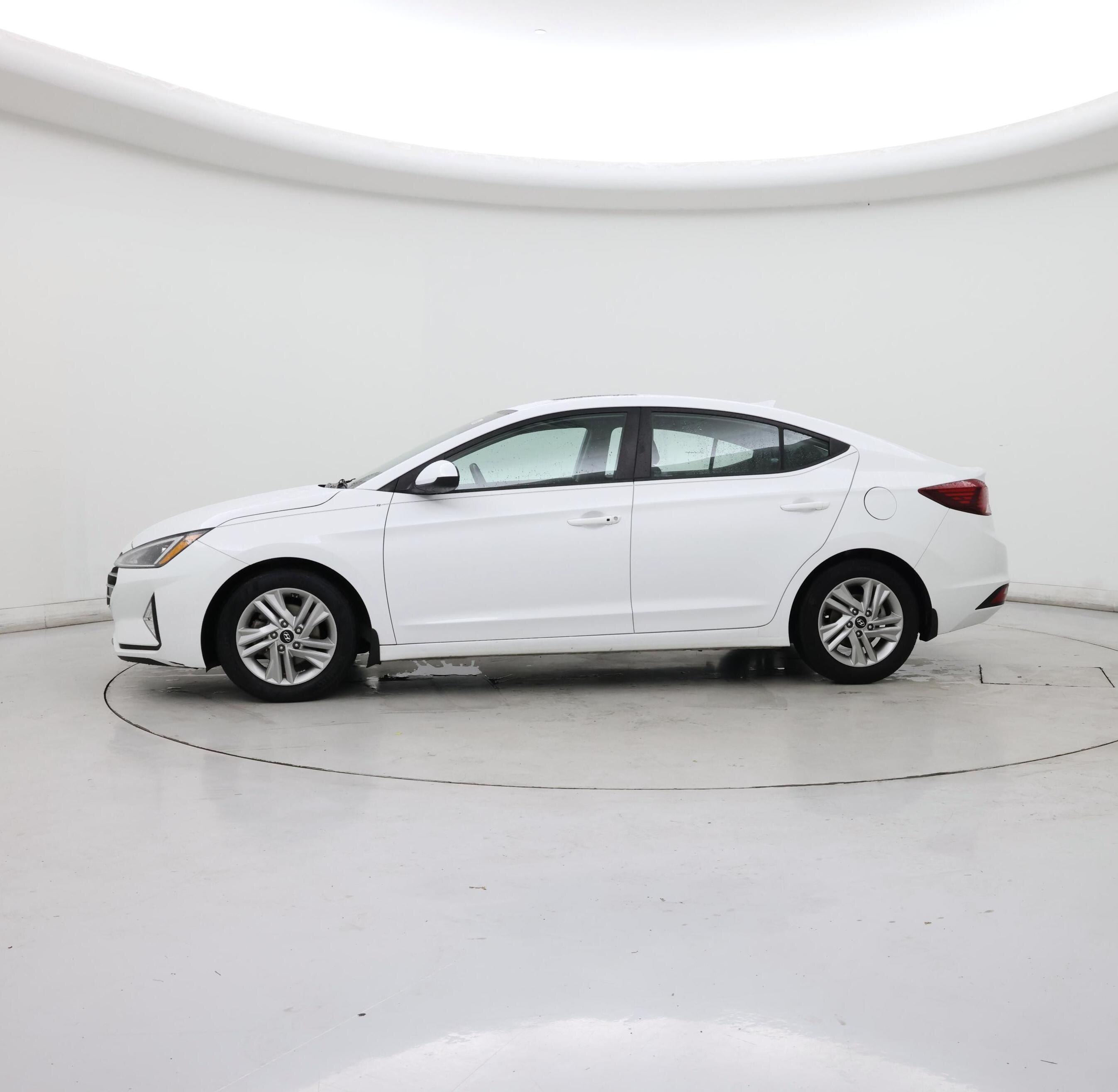 Thumbnail: 2020 Hyundai Elantra - 3