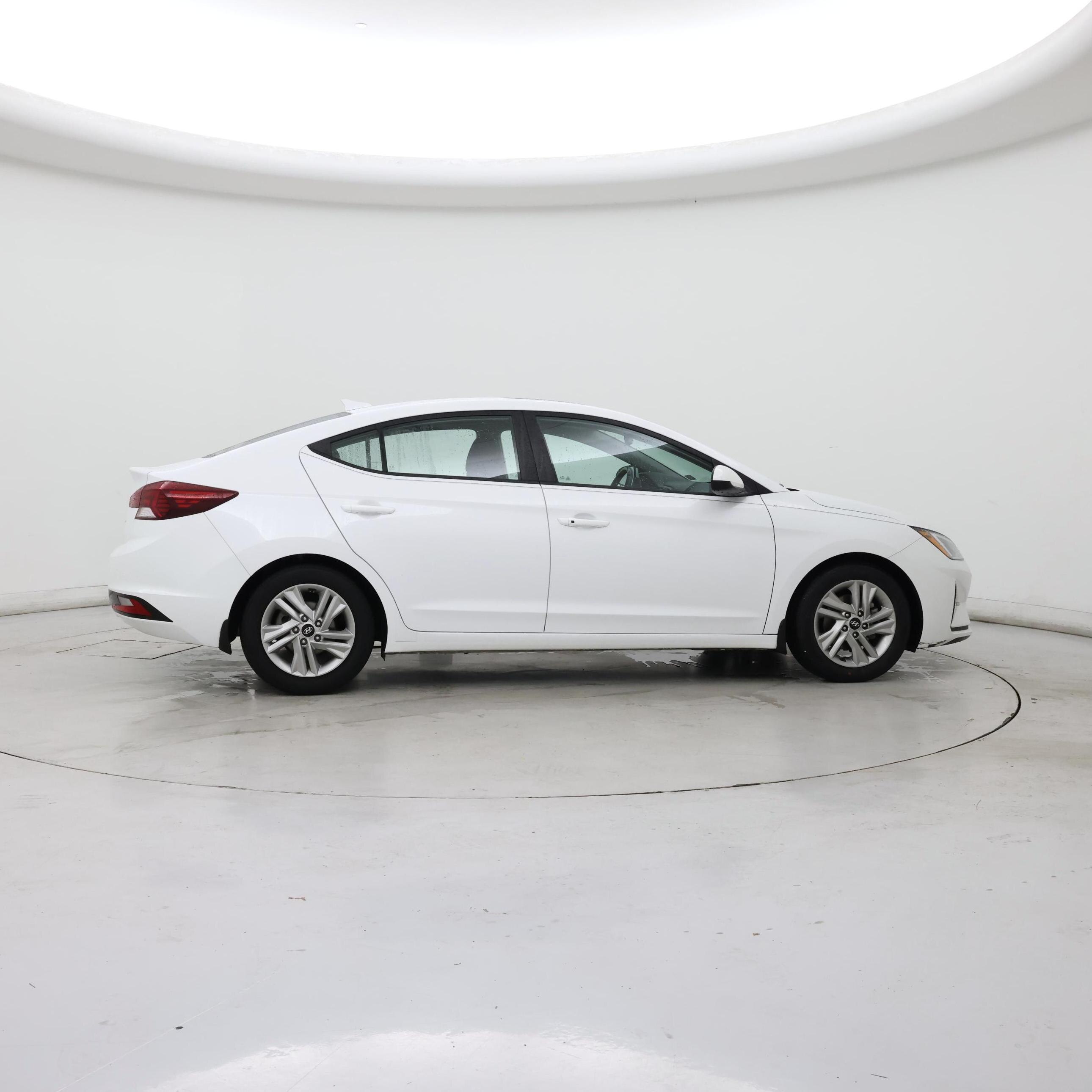 Thumbnail: 2020 Hyundai Elantra - 7