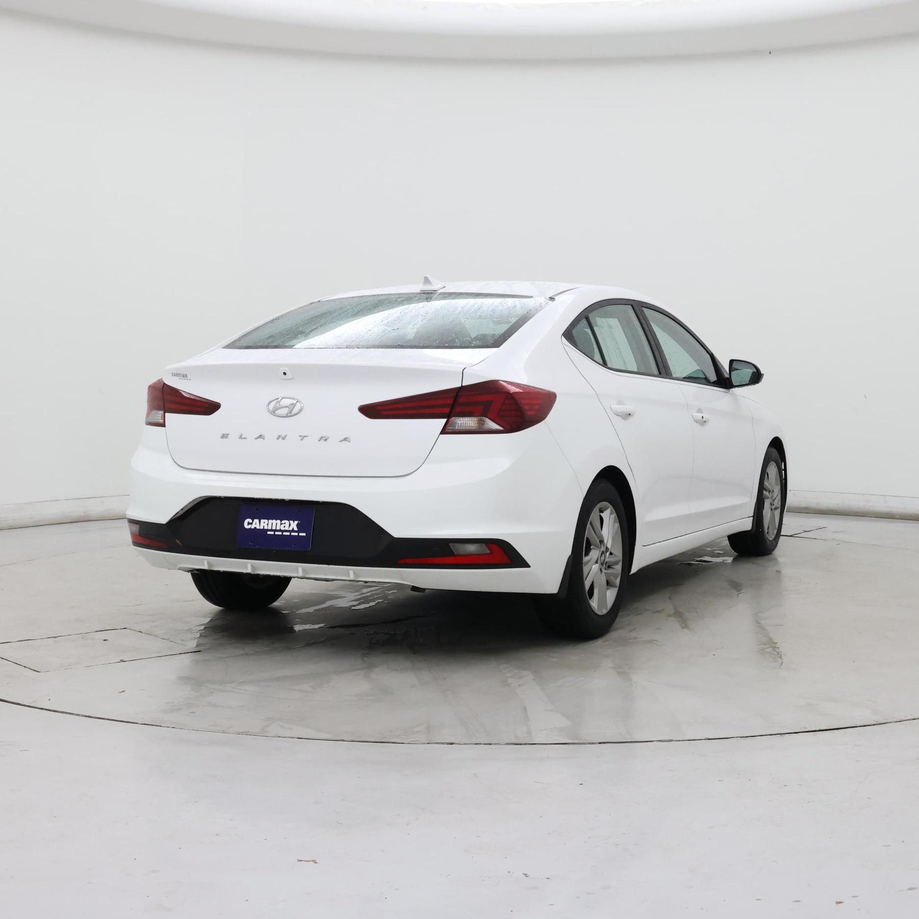 Thumbnail: 2020 Hyundai Elantra - 8