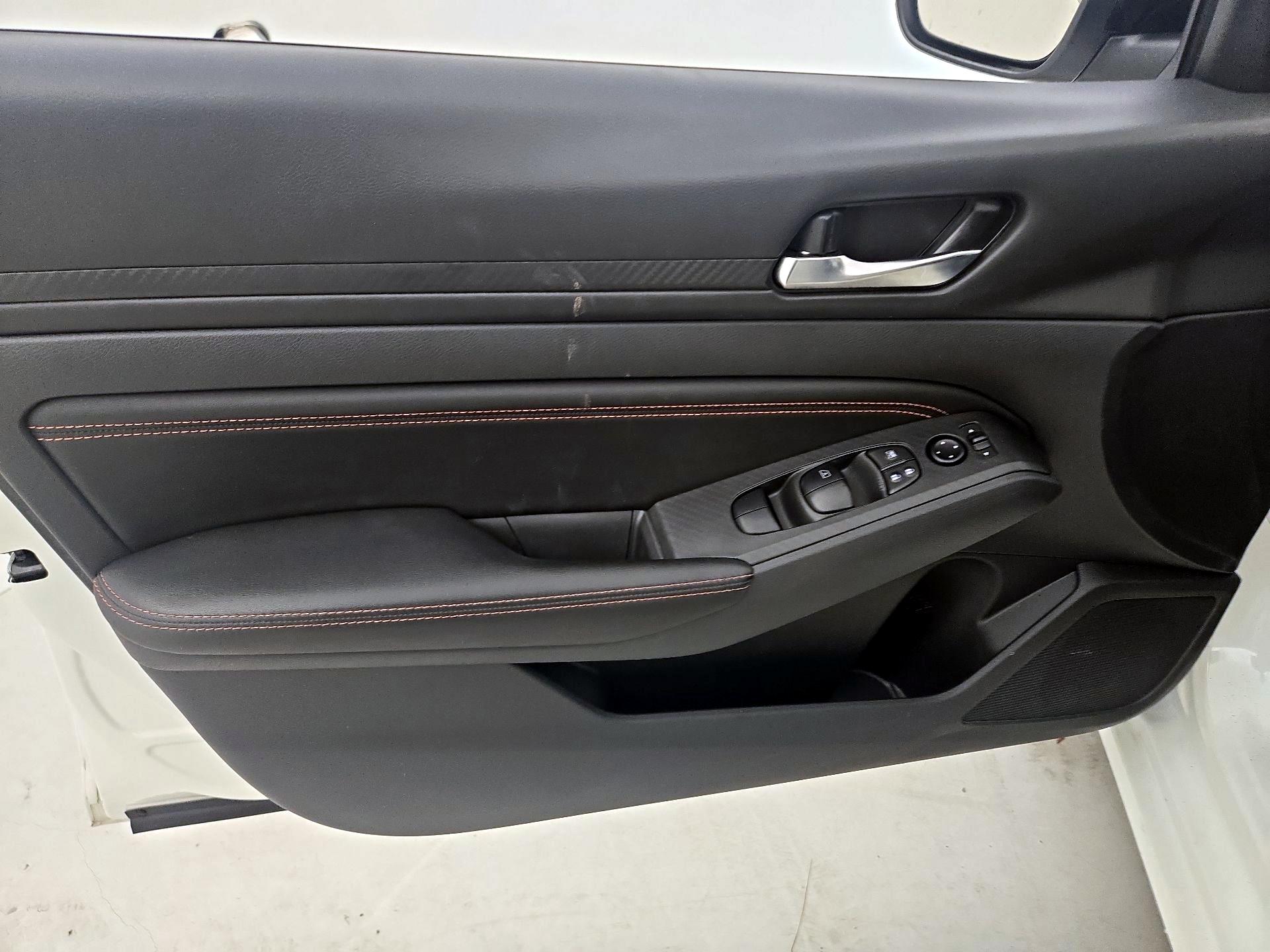 Thumbnail: 2021 Nissan Altima - 12