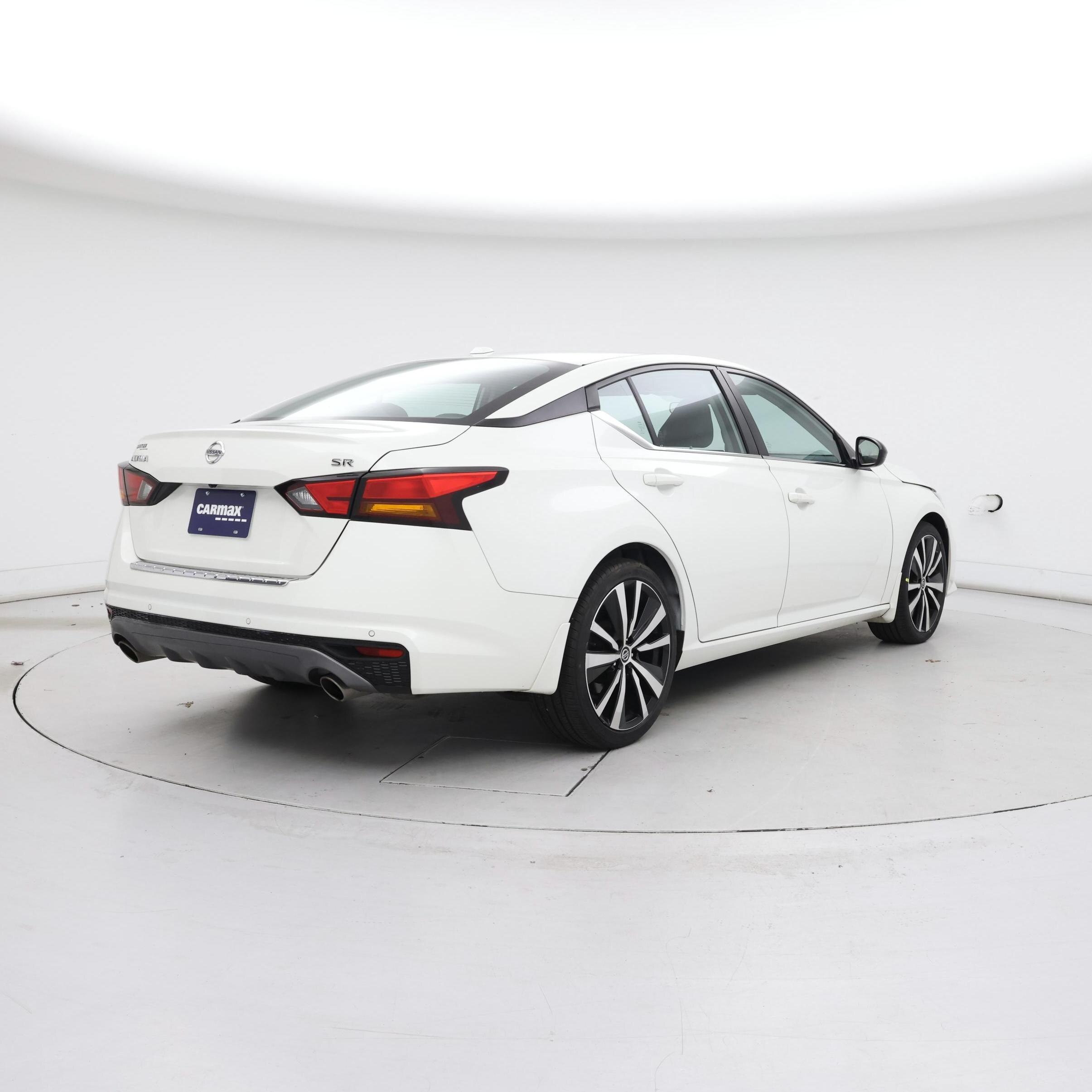 Thumbnail: 2021 Nissan Altima - 8