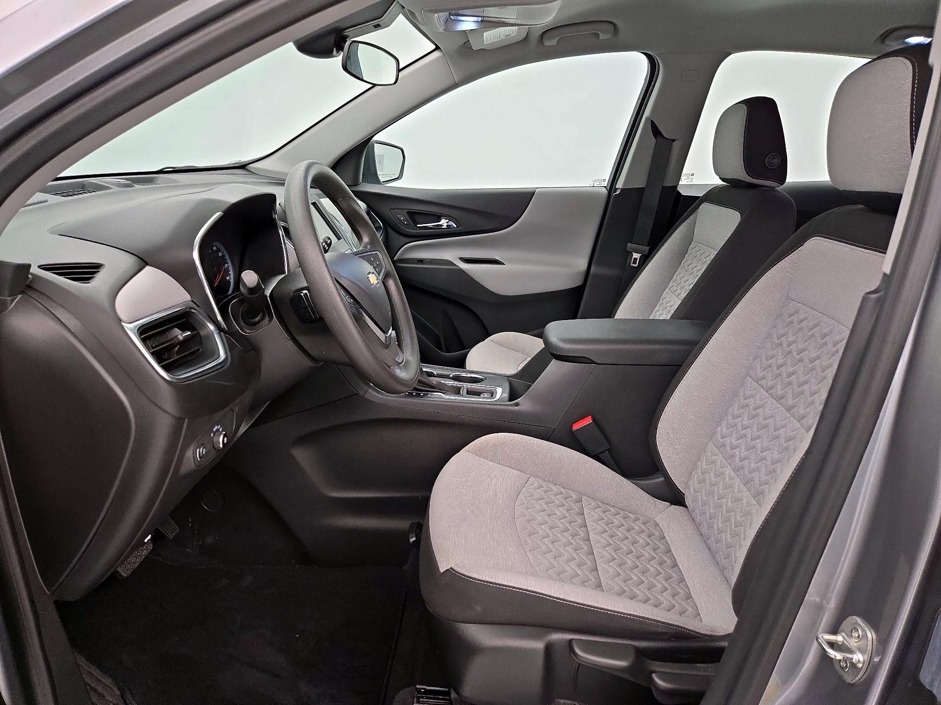 Thumbnail: 2023 Chevrolet Equinox - 9