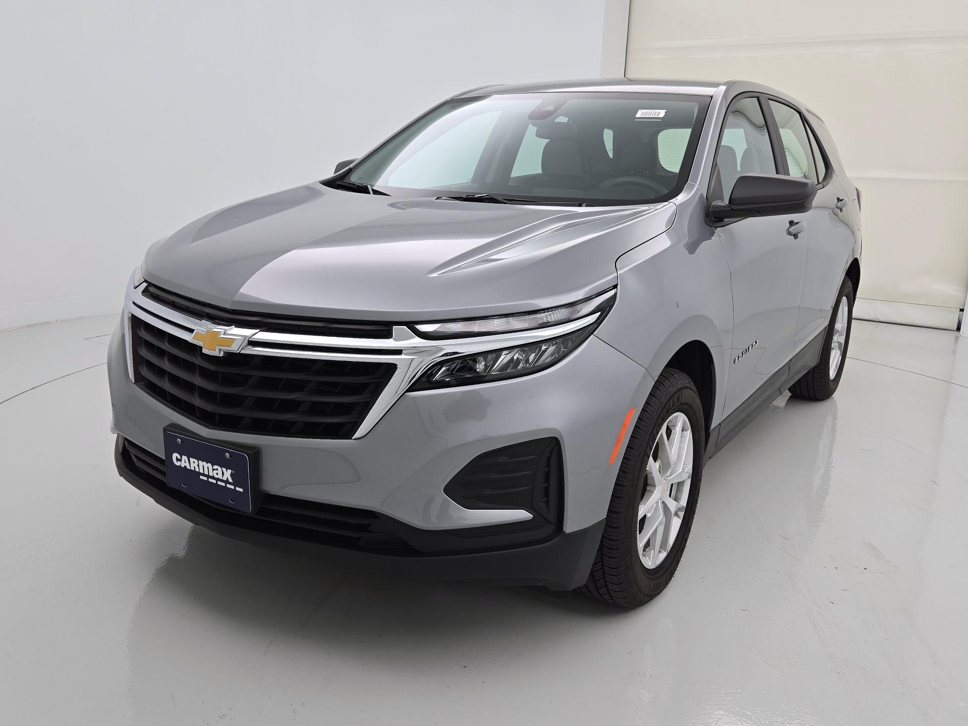 Thumbnail: 2023 Chevrolet Equinox - 3