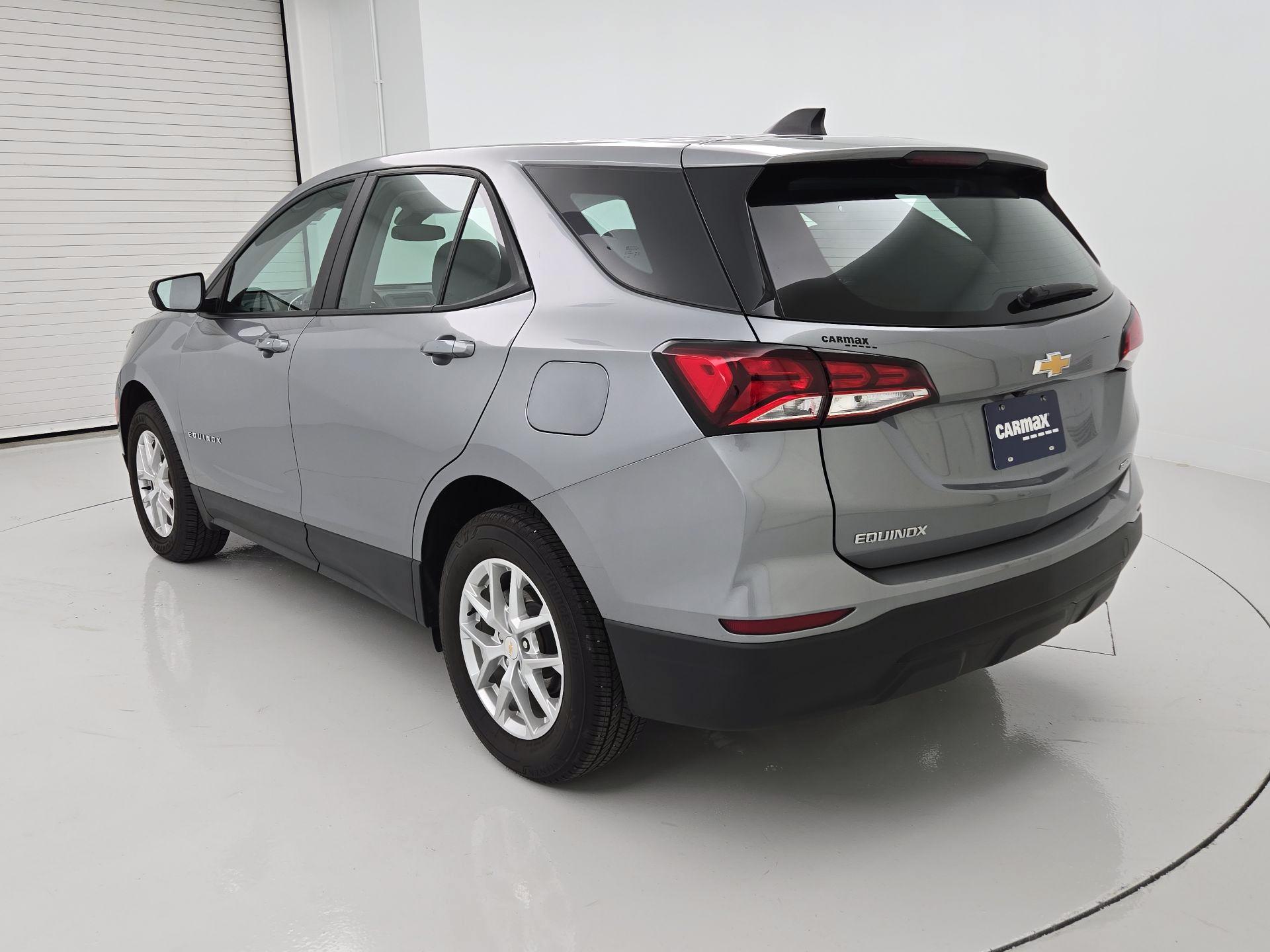 Thumbnail: 2023 Chevrolet Equinox - 7