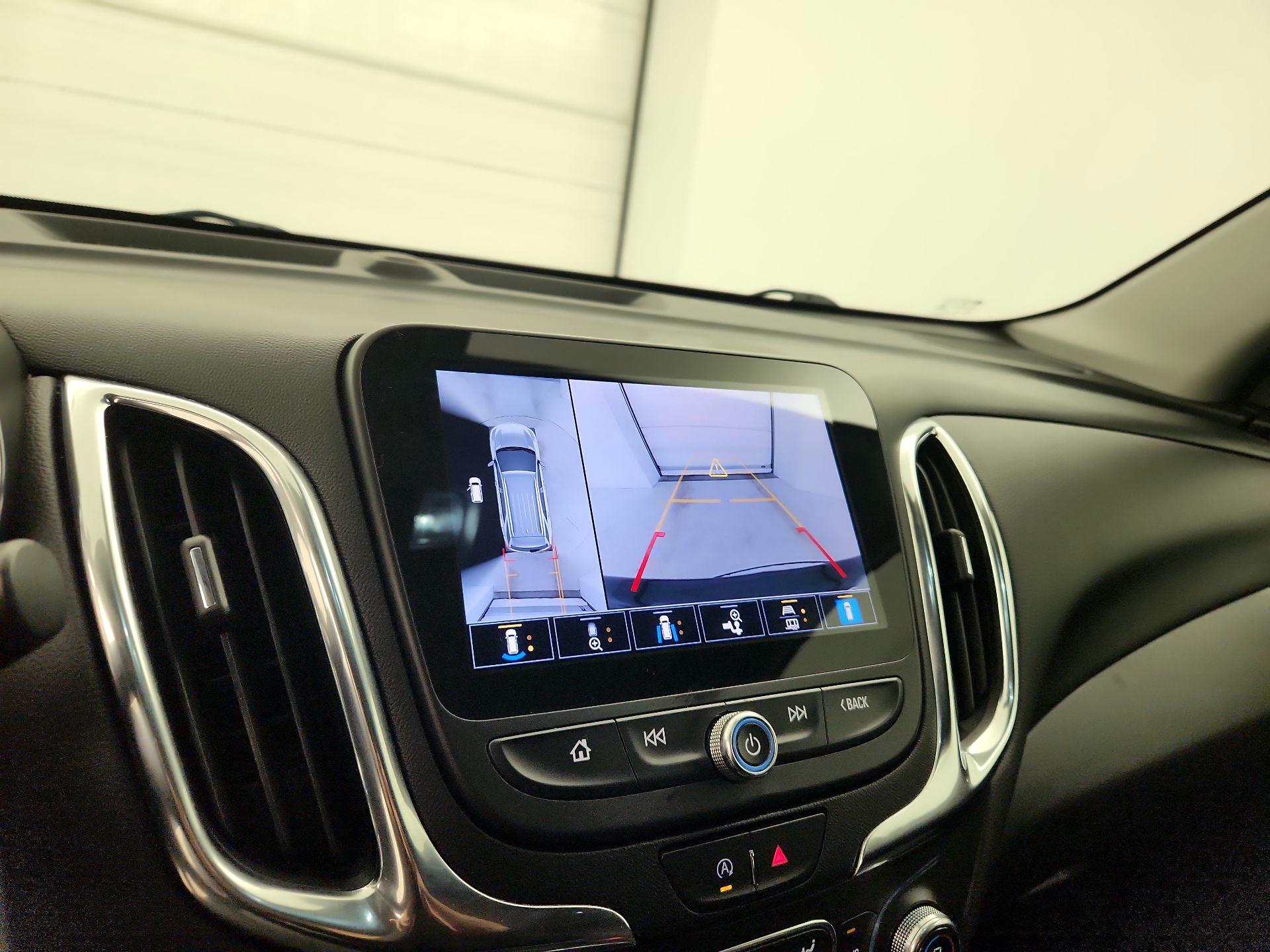 Thumbnail: 2022 Chevrolet Equinox - 14