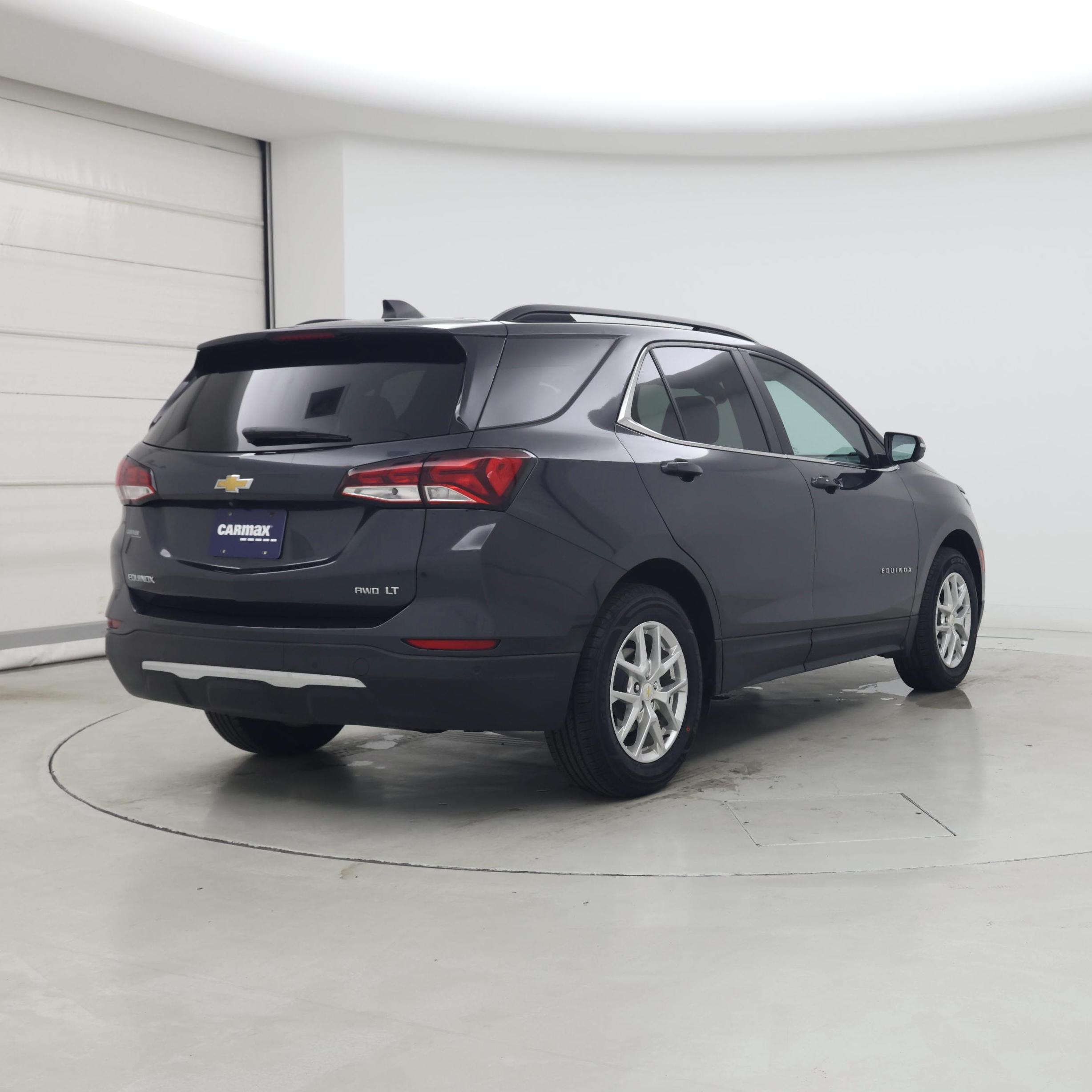 Thumbnail: 2022 Chevrolet Equinox - 8