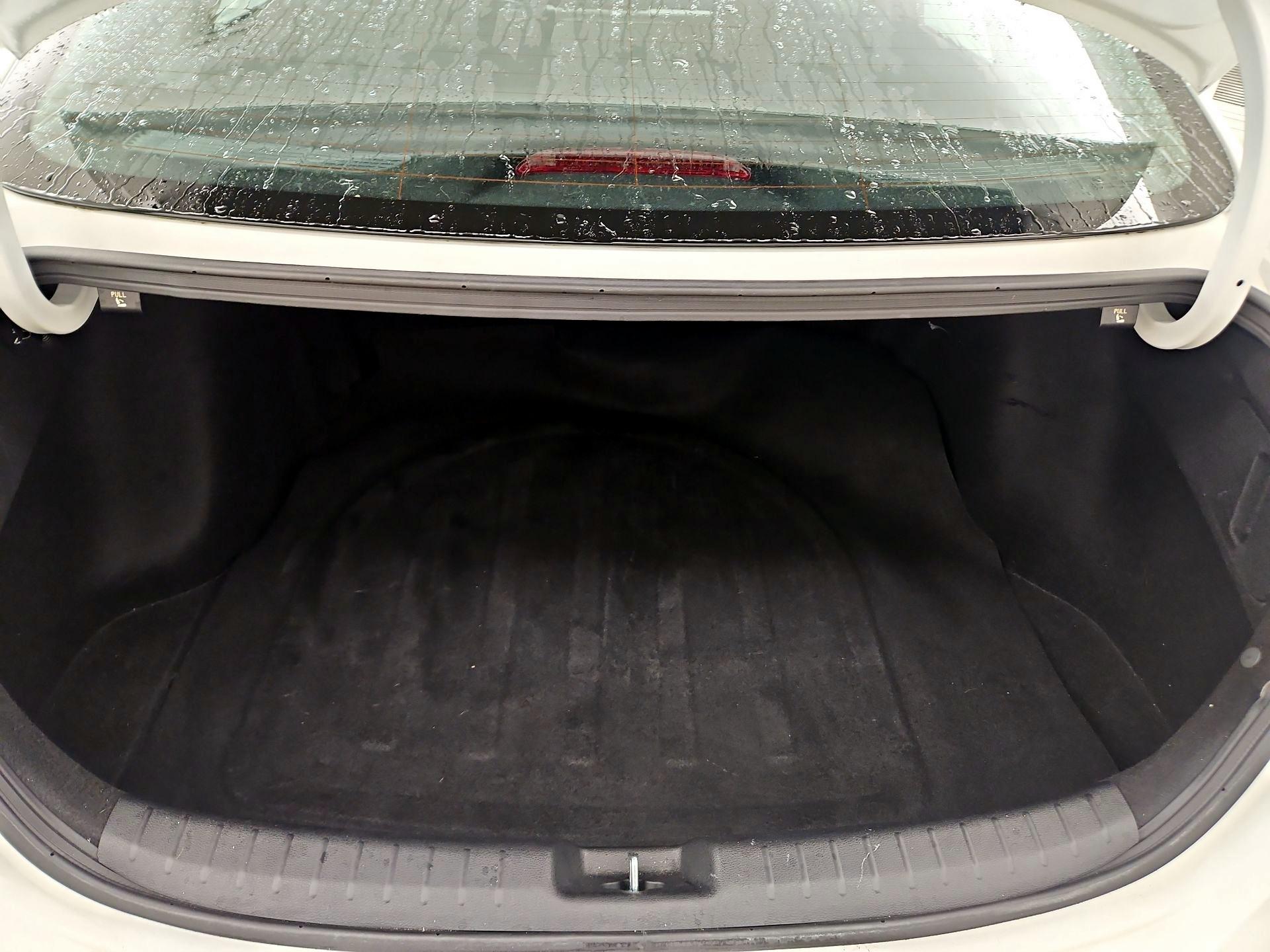 Thumbnail: 2020 Kia Forte - 20