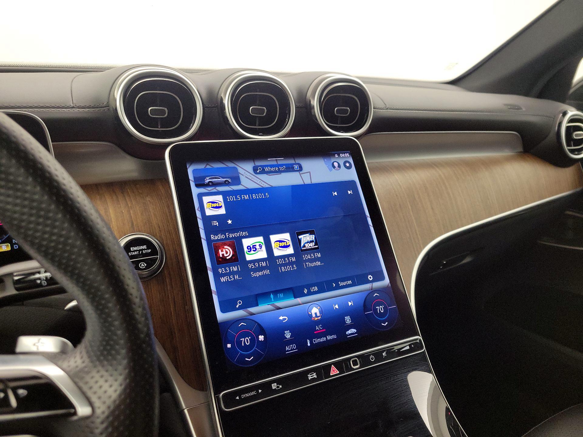 Thumbnail: 2023 Mercedes-Benz GLC - 16