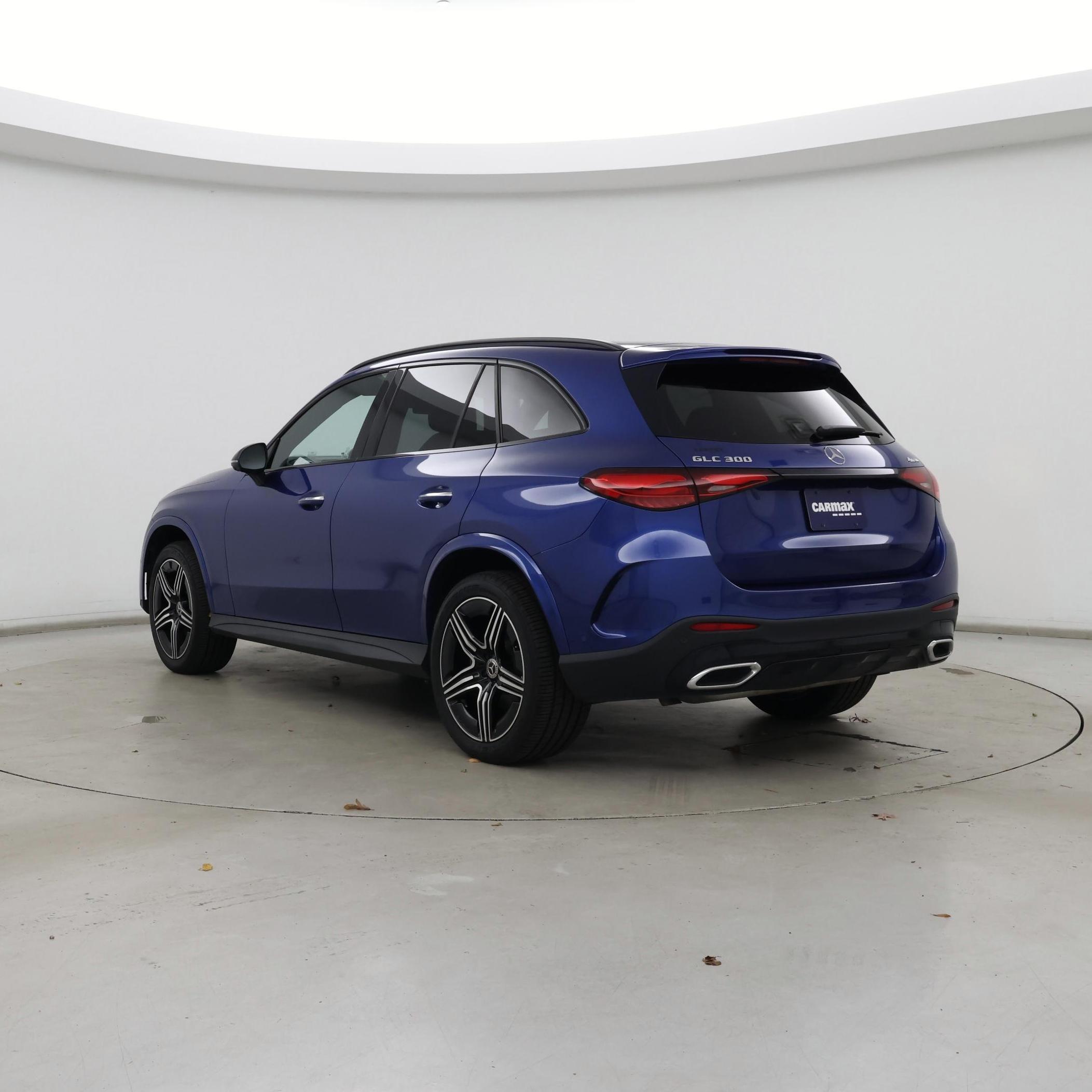 Thumbnail: 2023 Mercedes-Benz GLC - 2