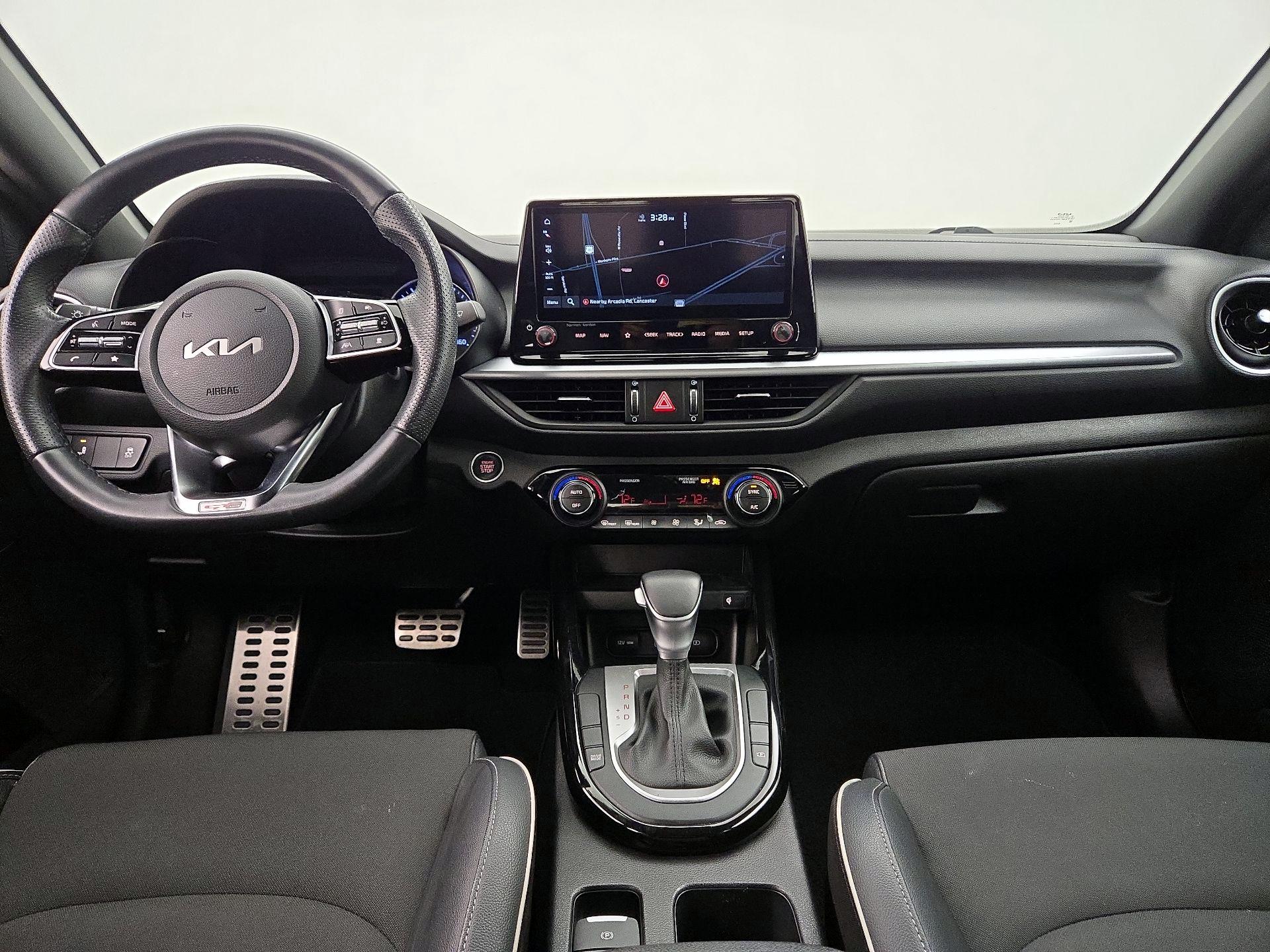 Thumbnail: 2023 Kia Forte - 9