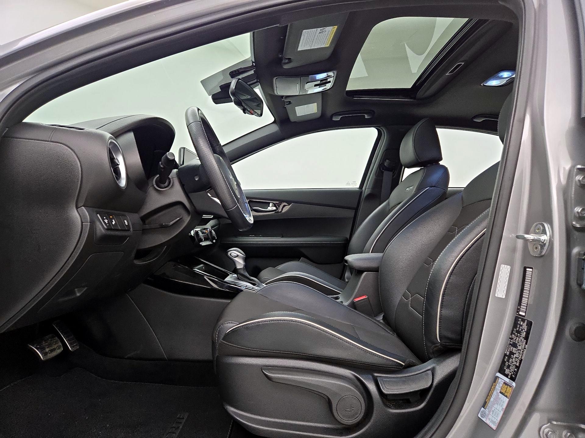 Thumbnail: 2023 Kia Forte - 11