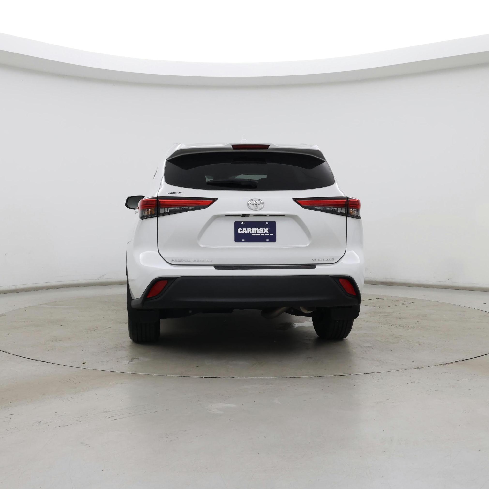 Thumbnail: 2022 Toyota Highlander - 6