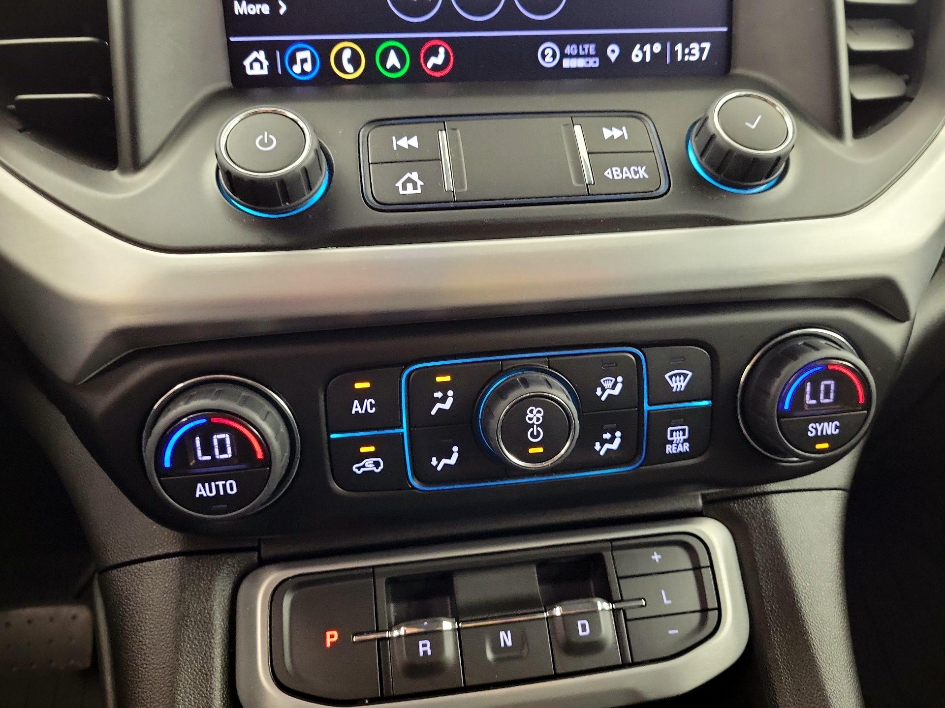 Thumbnail: 2023 GMC Acadia - 16