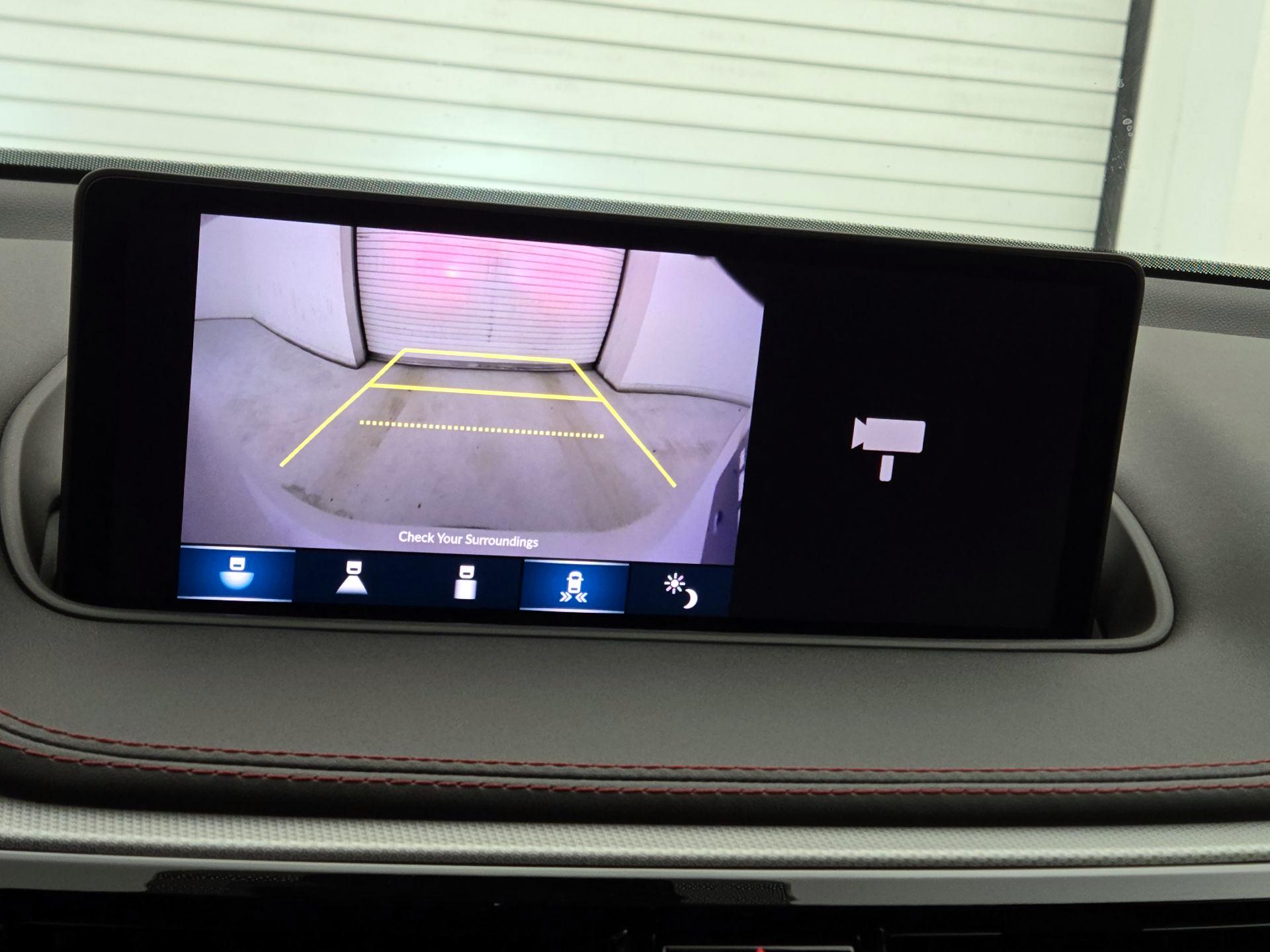 Thumbnail: 2023 Acura MDX - 15