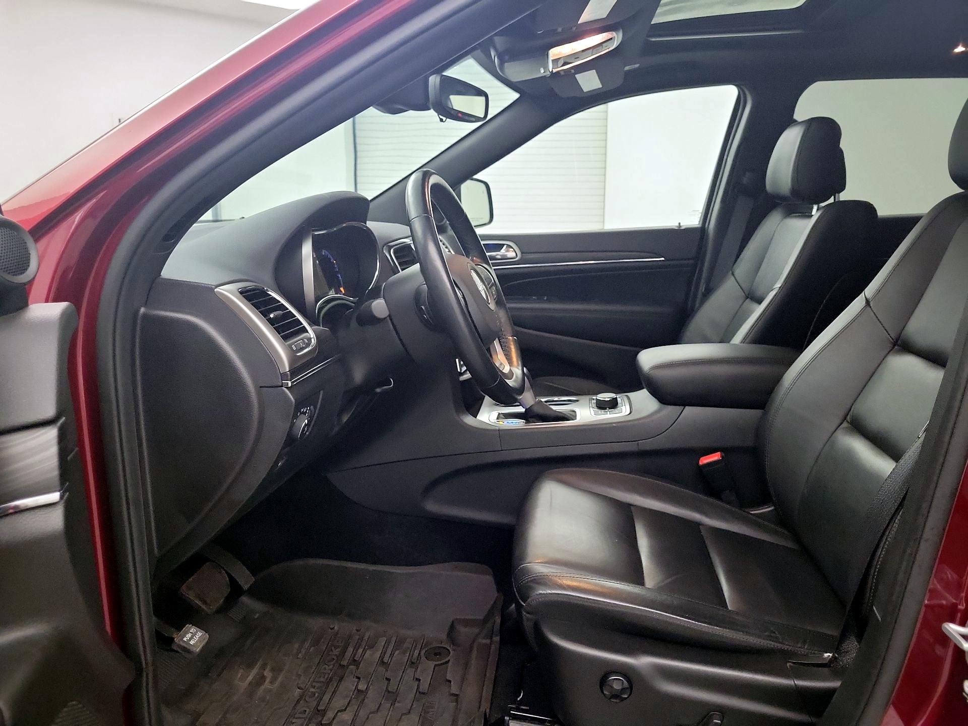 Thumbnail: 2021 Jeep Grand Cherokee - 9