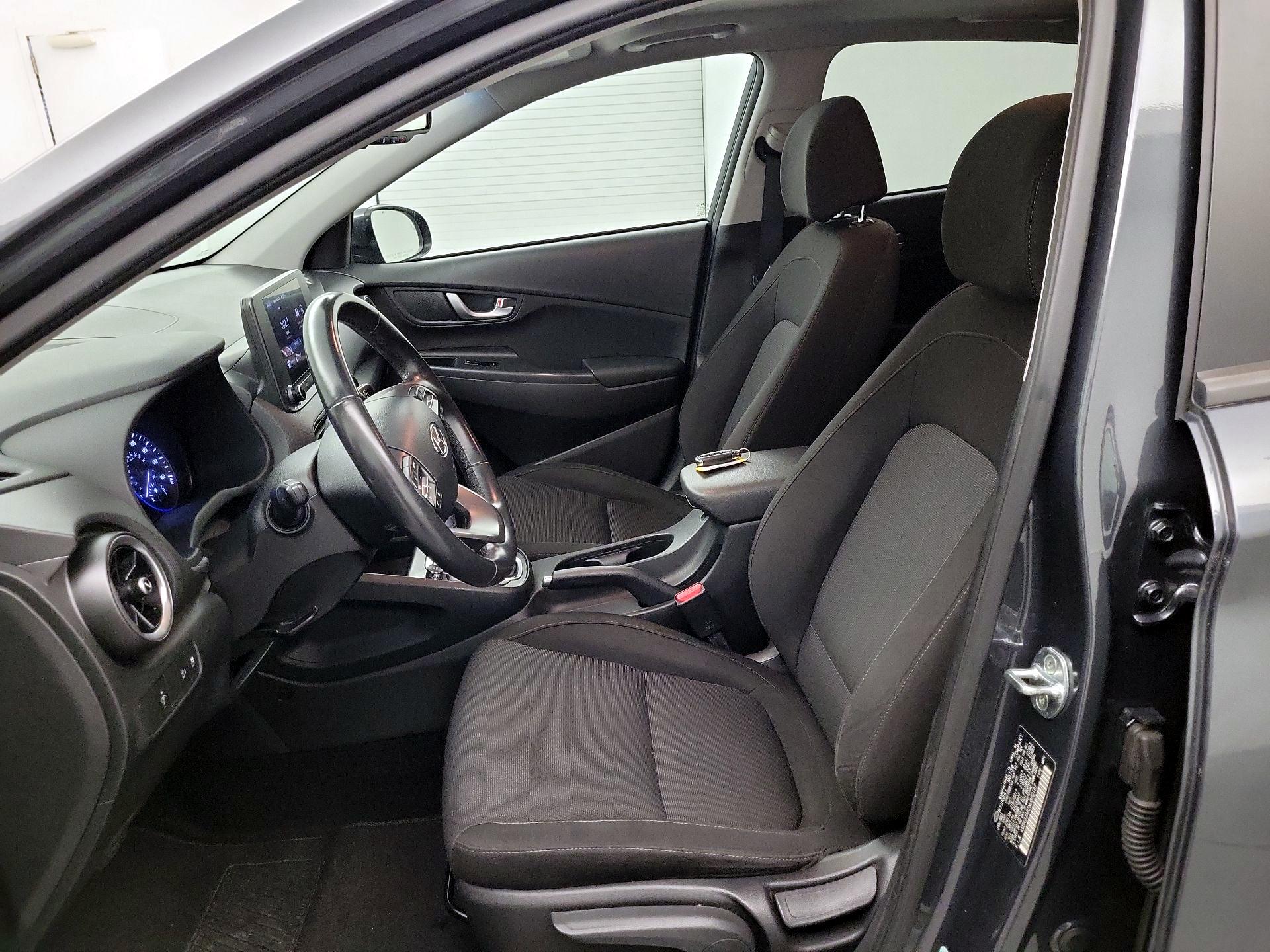 Thumbnail: 2022 Hyundai Kona - 9