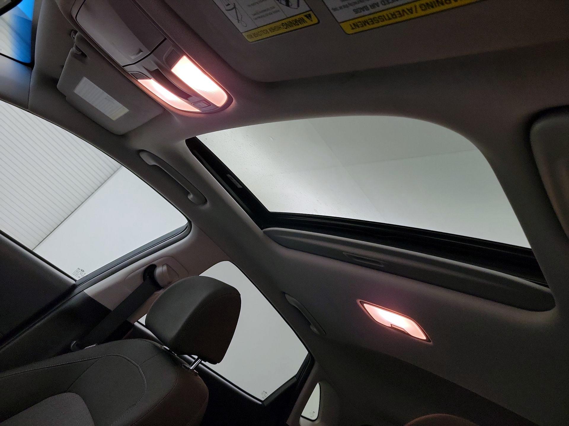 Thumbnail: 2022 Hyundai Kona - 17