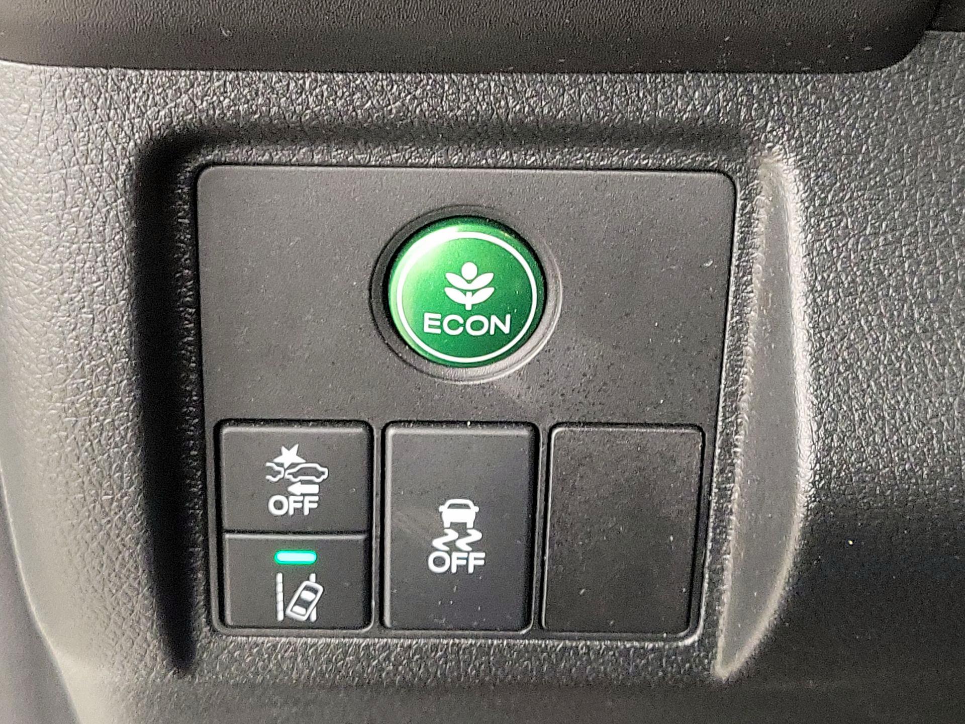 Thumbnail: 2022 Honda HR-V - 13