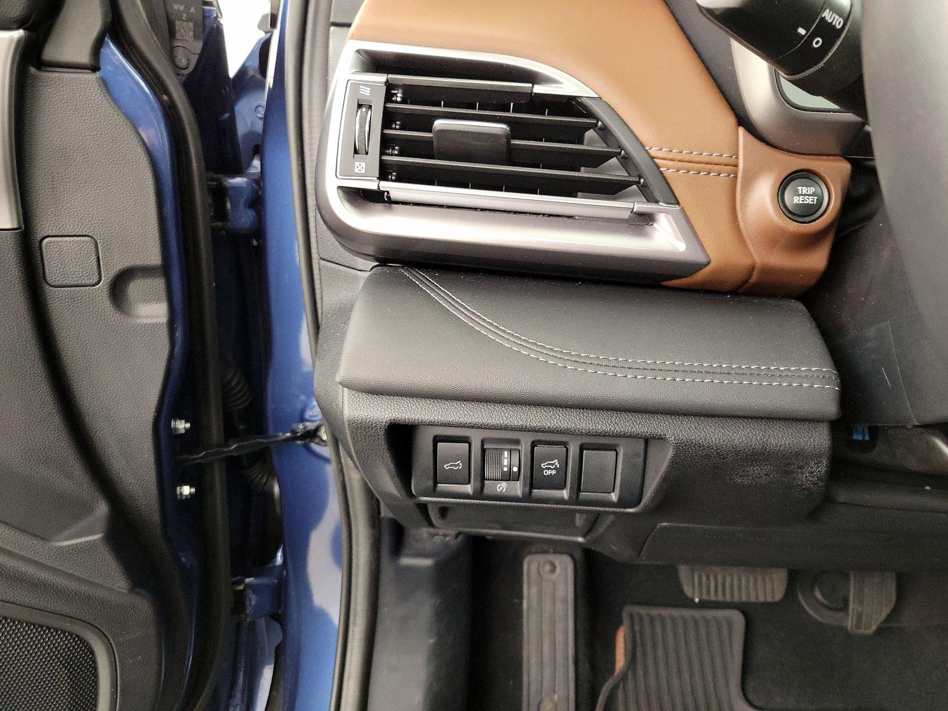 Thumbnail: 2022 Subaru Outback - 13