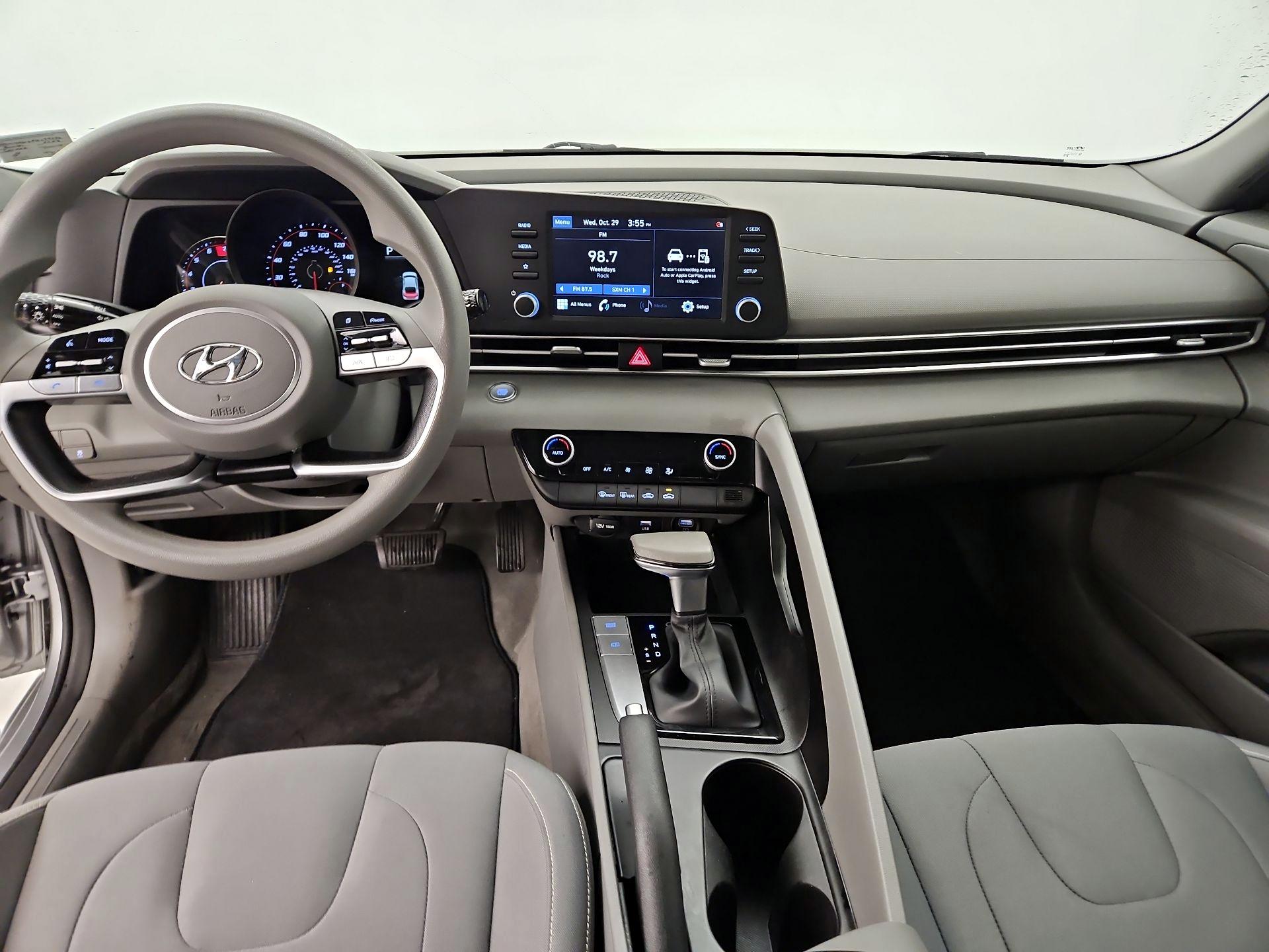 Thumbnail: 2023 Hyundai Elantra - 9