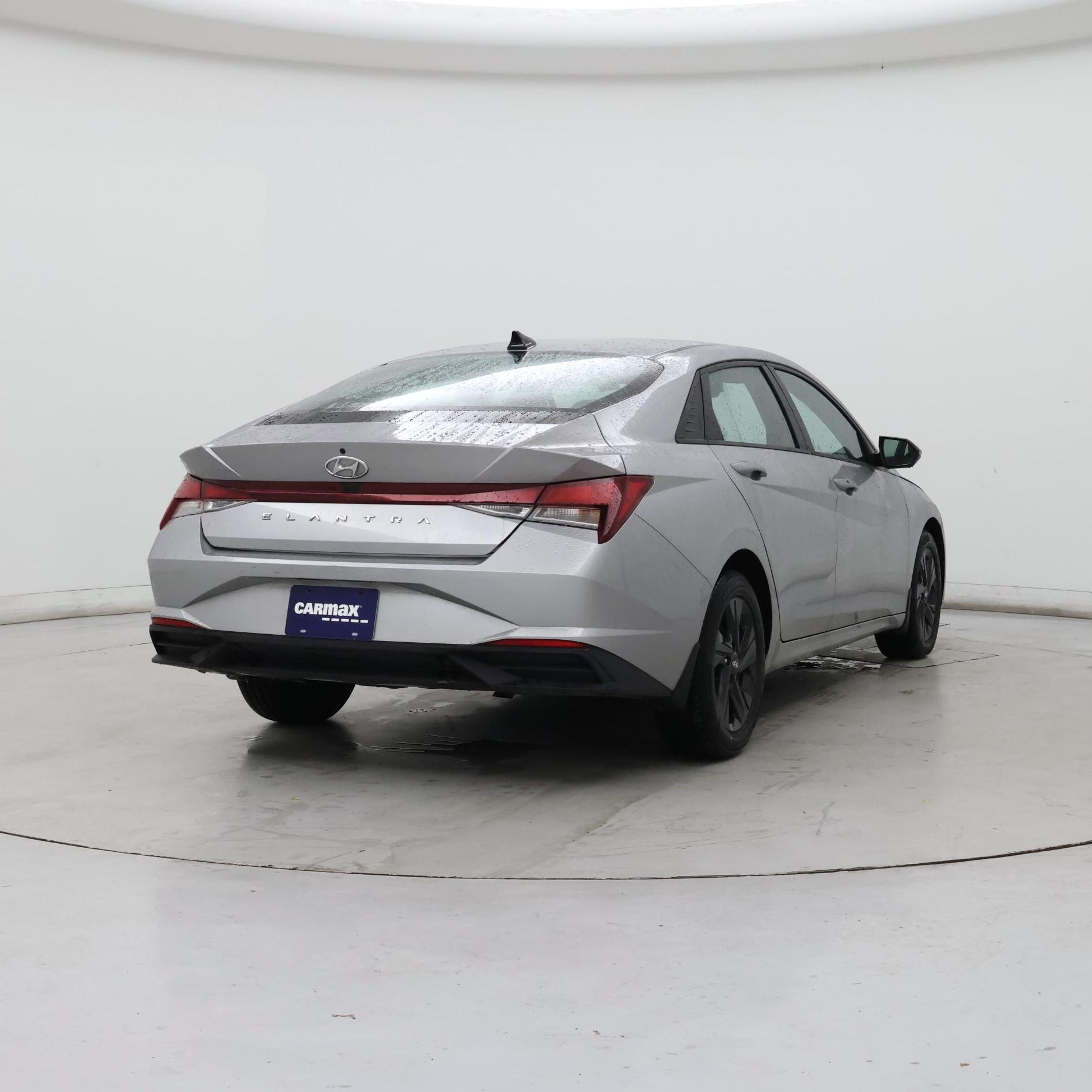 Thumbnail: 2023 Hyundai Elantra - 8