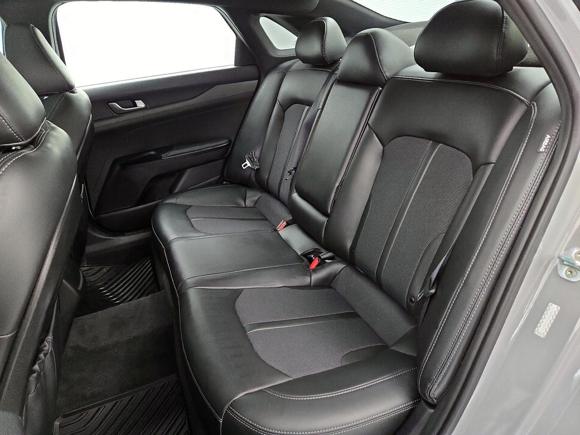 Thumbnail: 2022 Kia K5 - 19