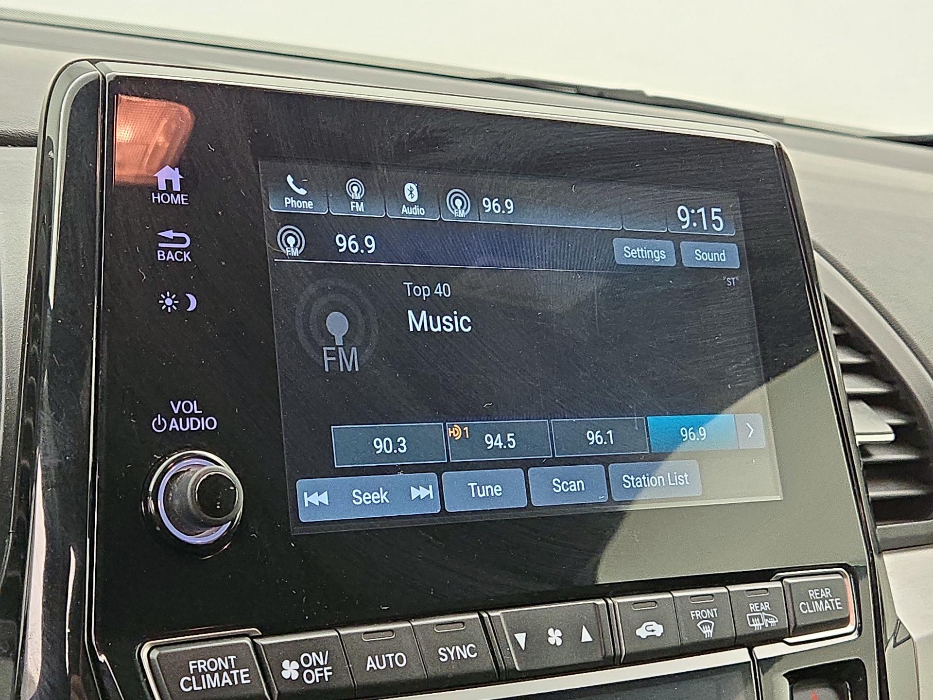 Thumbnail: 2023 Honda Odyssey - 15