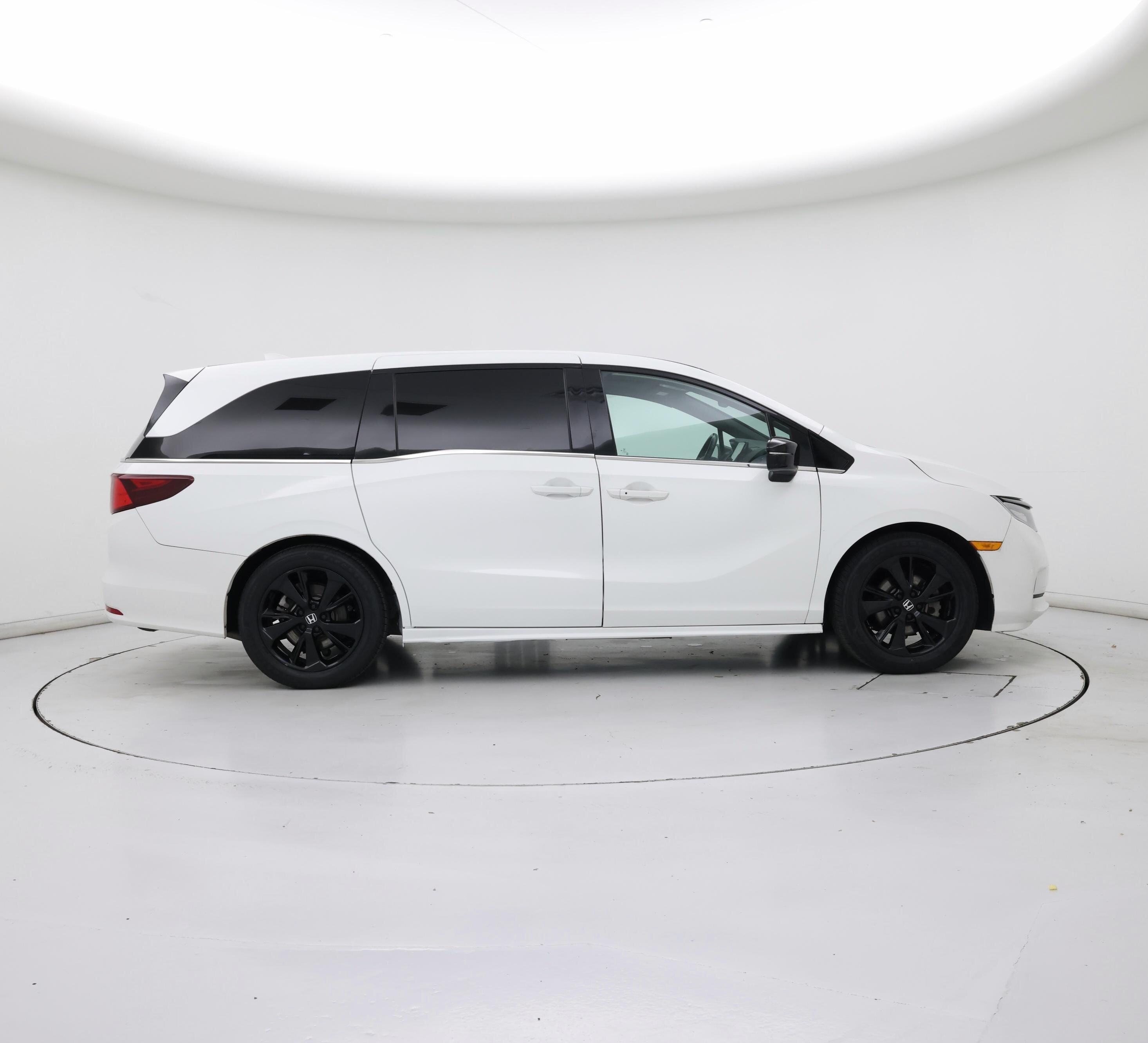 Thumbnail: 2023 Honda Odyssey - 7