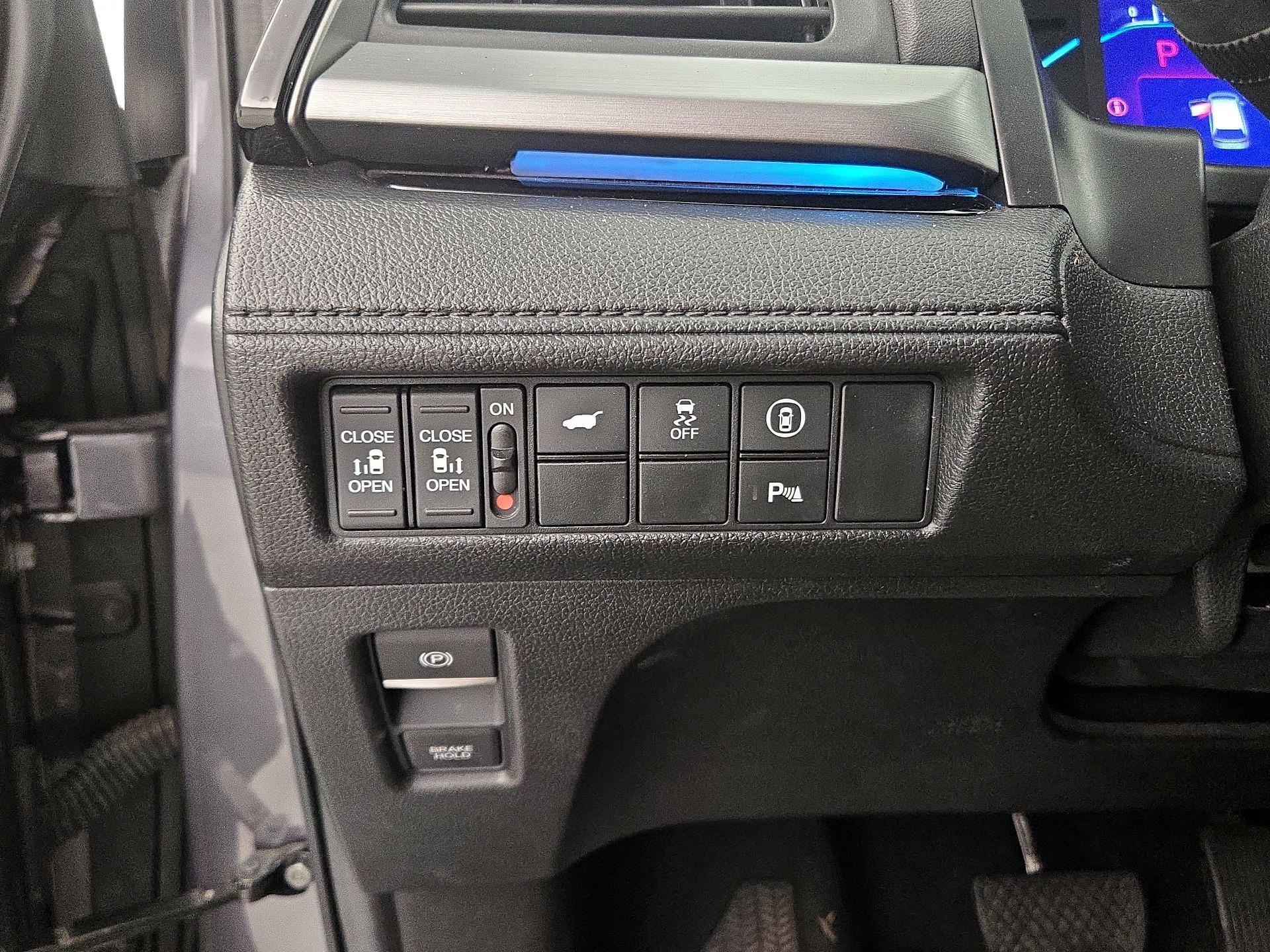 Thumbnail: 2023 Honda Odyssey - 13