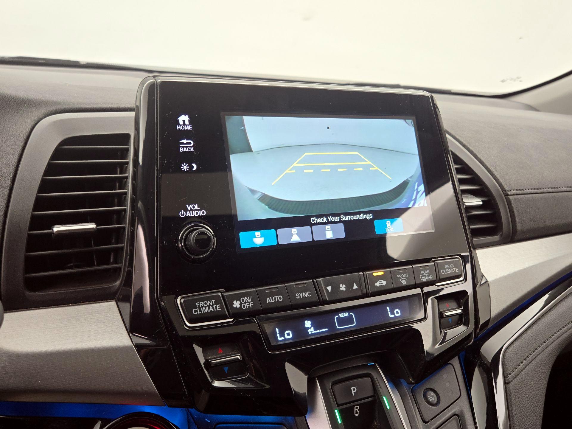 Thumbnail: 2023 Honda Odyssey - 15