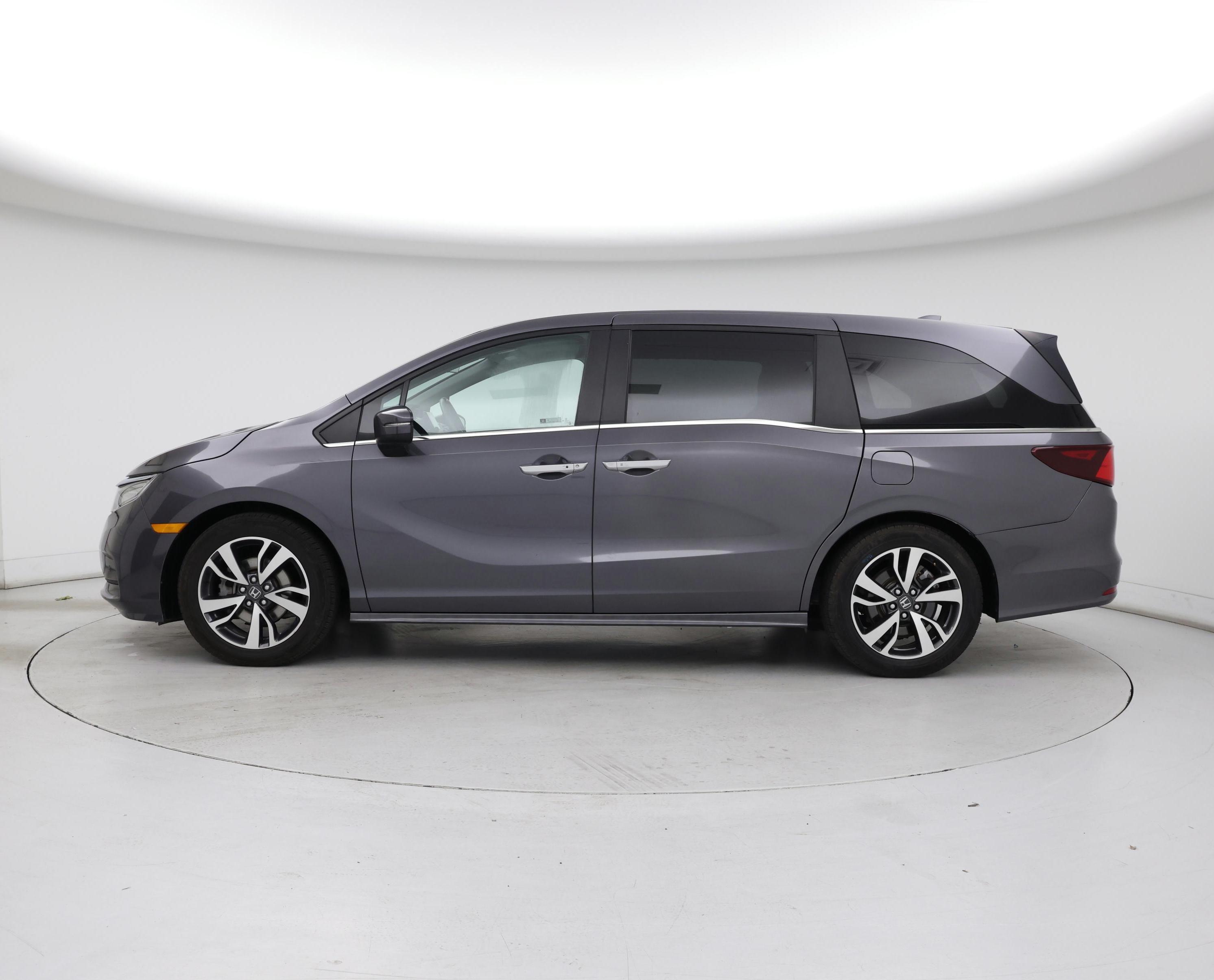 Thumbnail: 2023 Honda Odyssey - 3