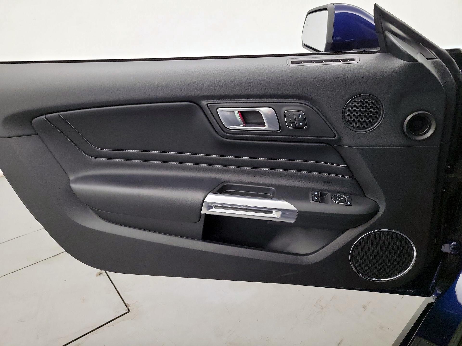 Thumbnail: 2020 Ford Mustang - 12