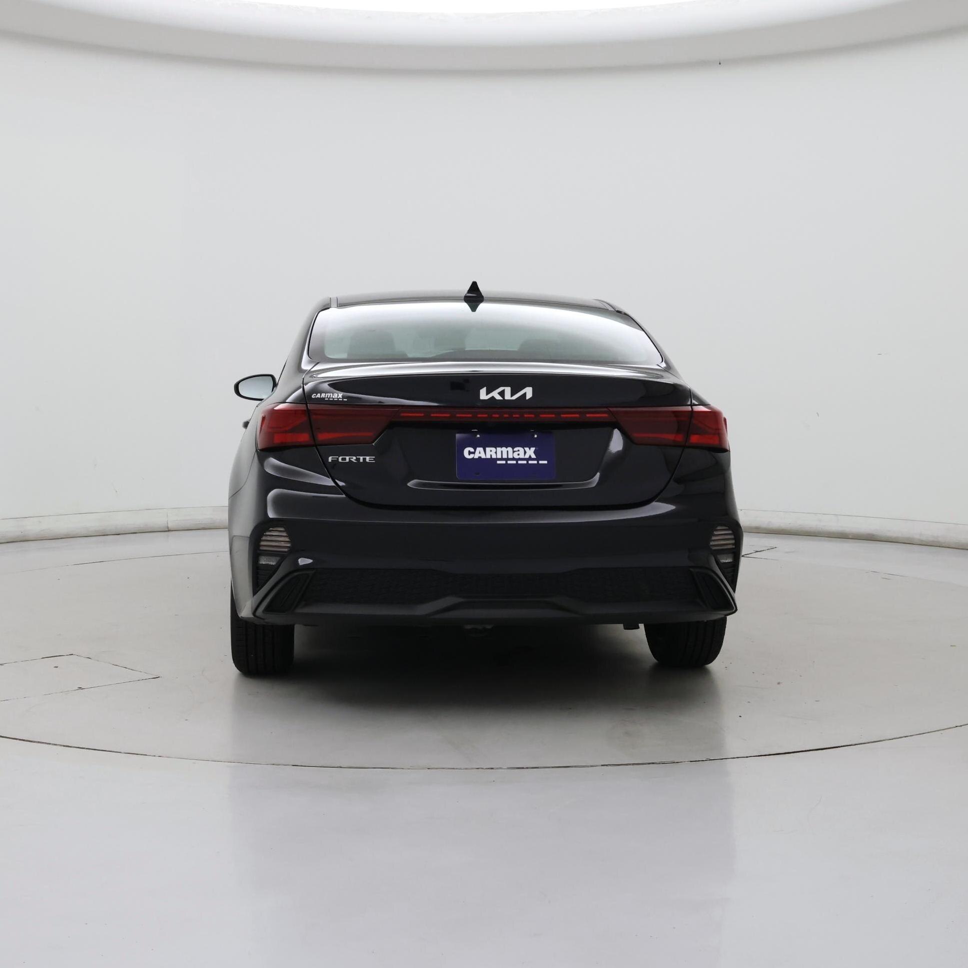 Thumbnail: 2023 Kia Forte - 6