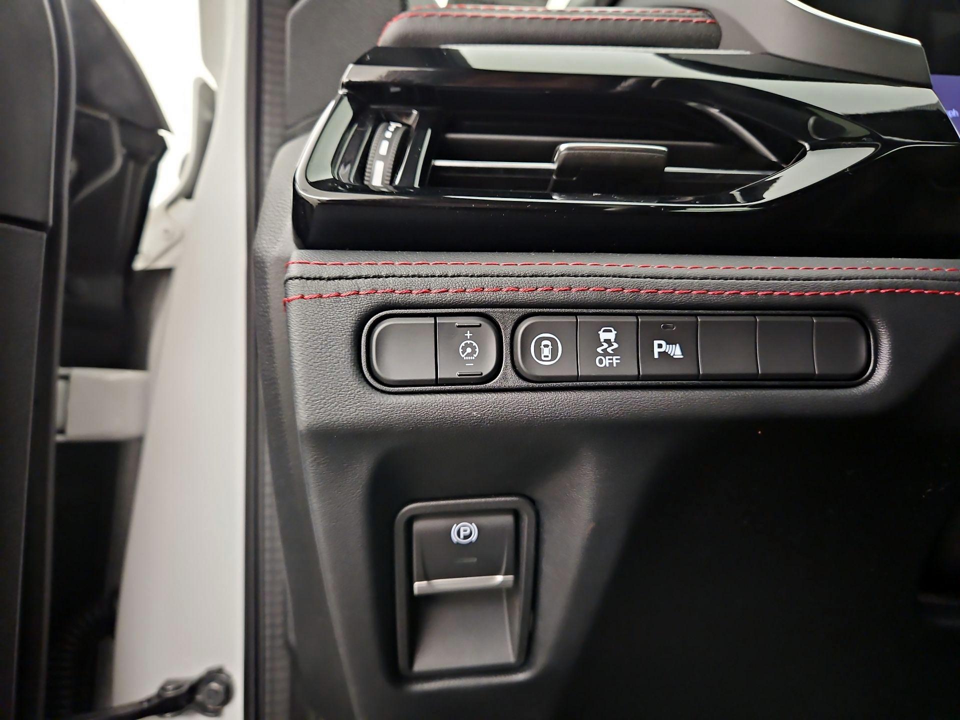 Thumbnail: 2022 Acura MDX - 13