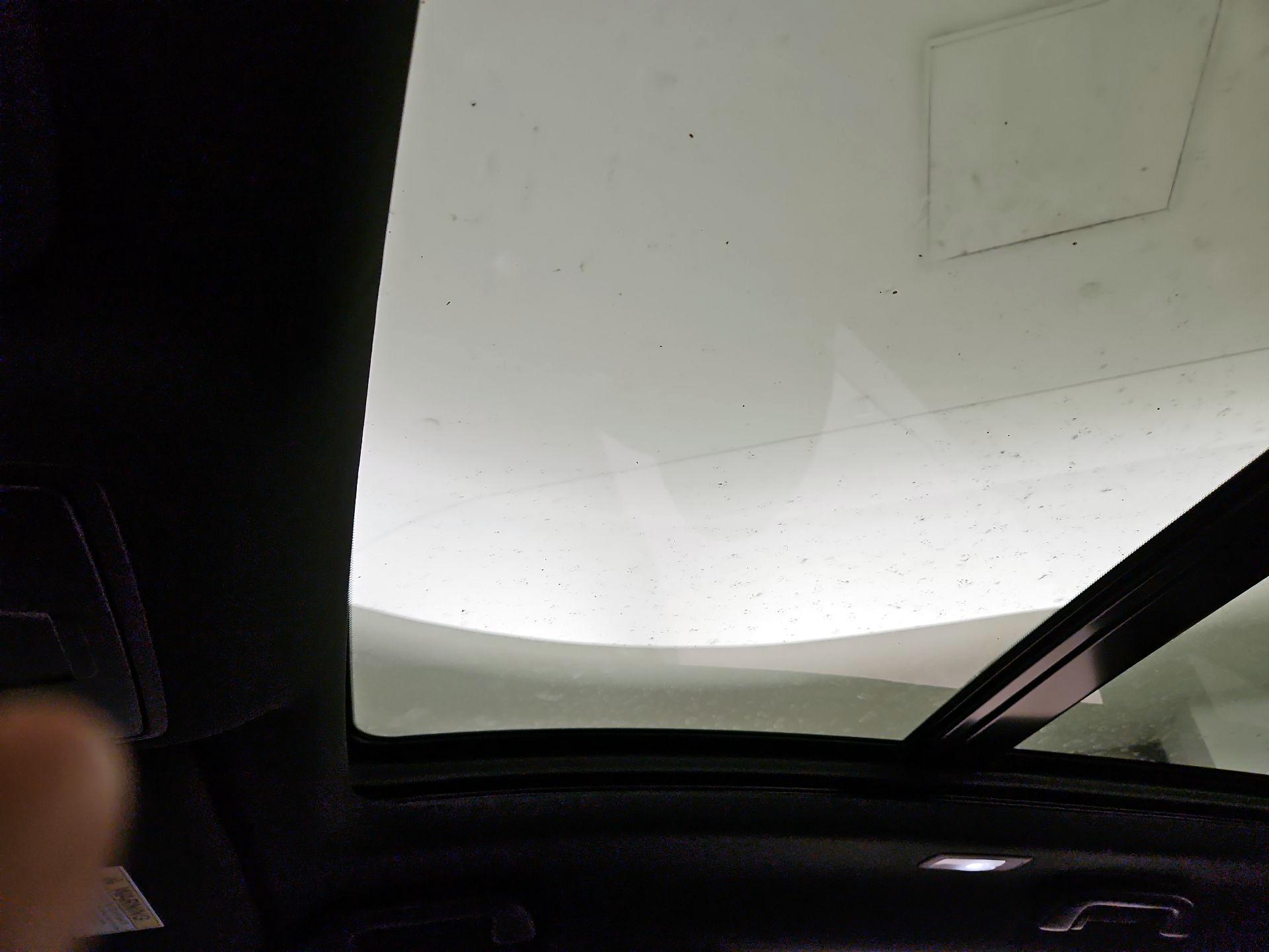 Thumbnail: 2022 Acura MDX - 20