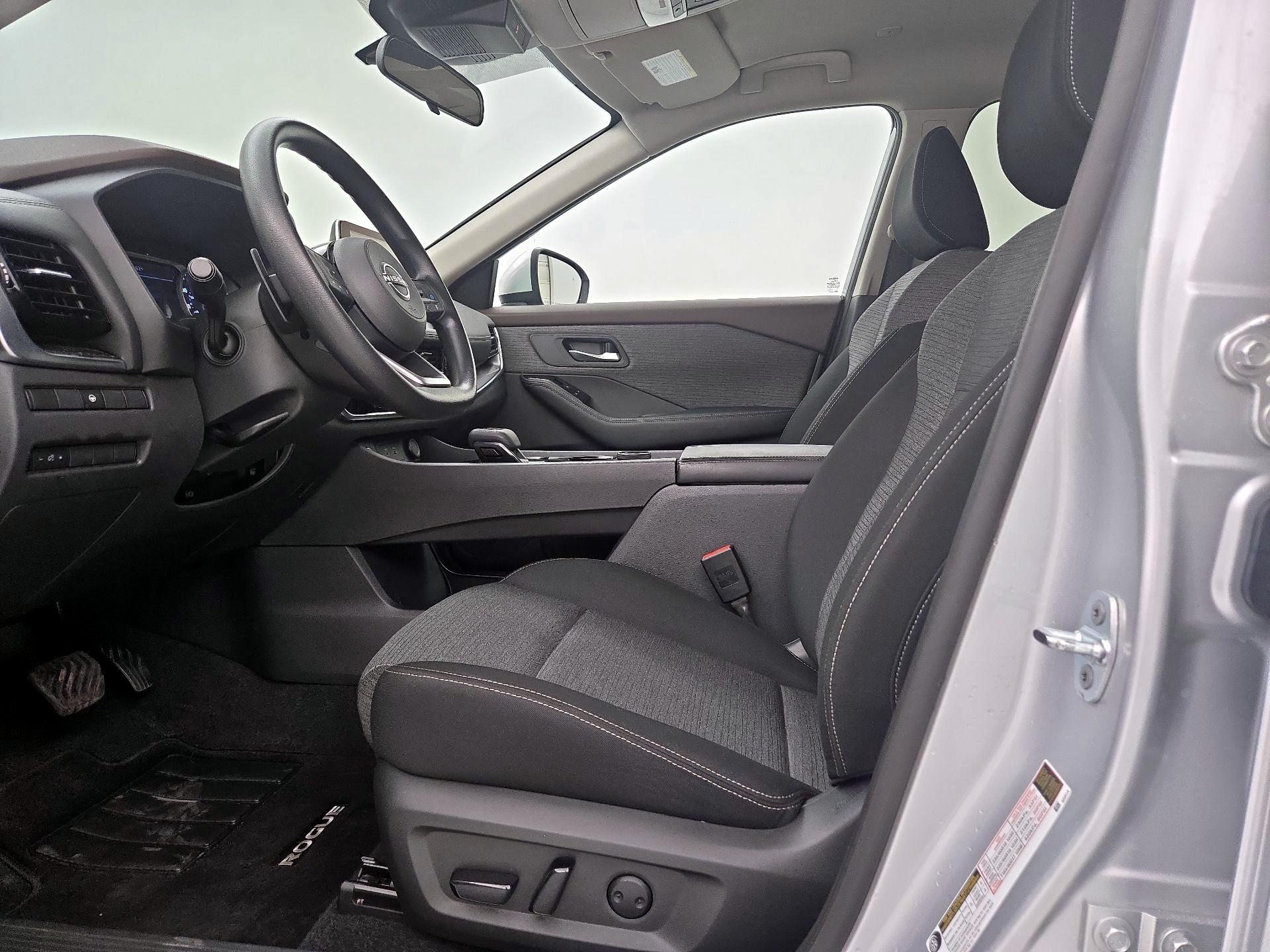 Thumbnail: 2023 Nissan Rogue - 11