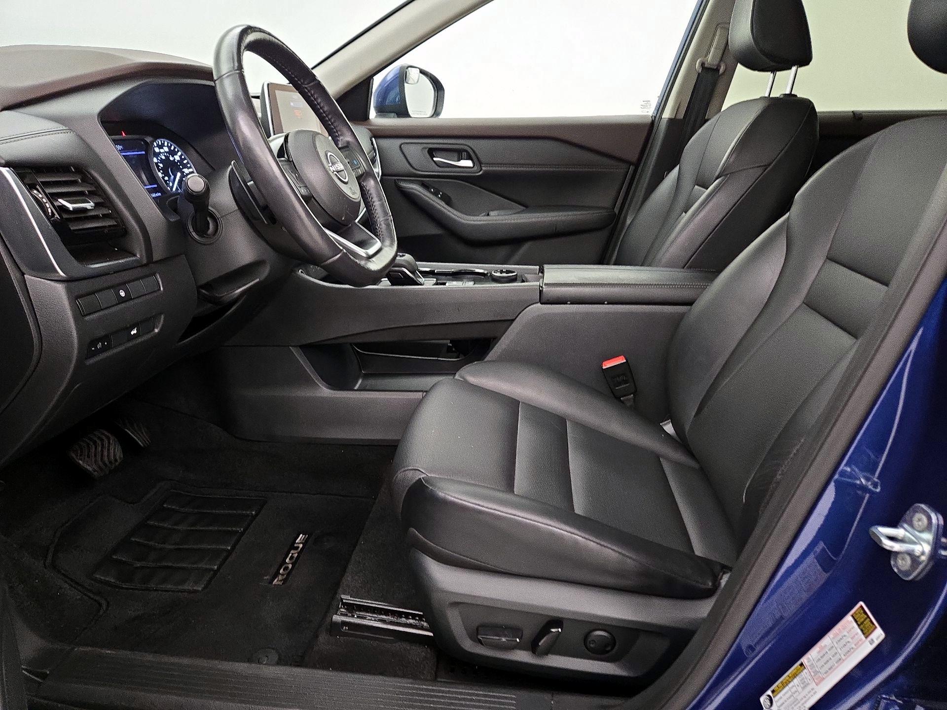 Thumbnail: 2023 Nissan Rogue - 11