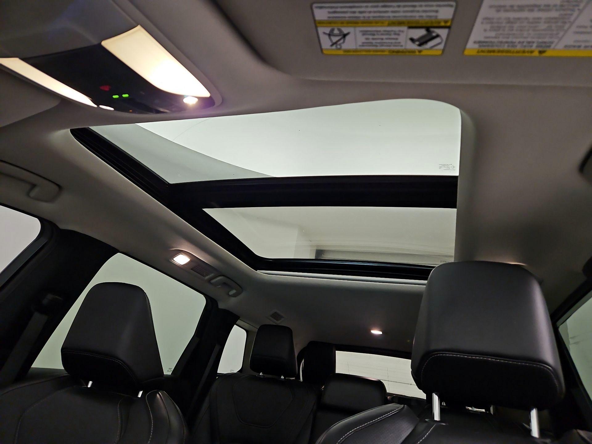 Thumbnail: 2023 INFINITI QX60 - 19