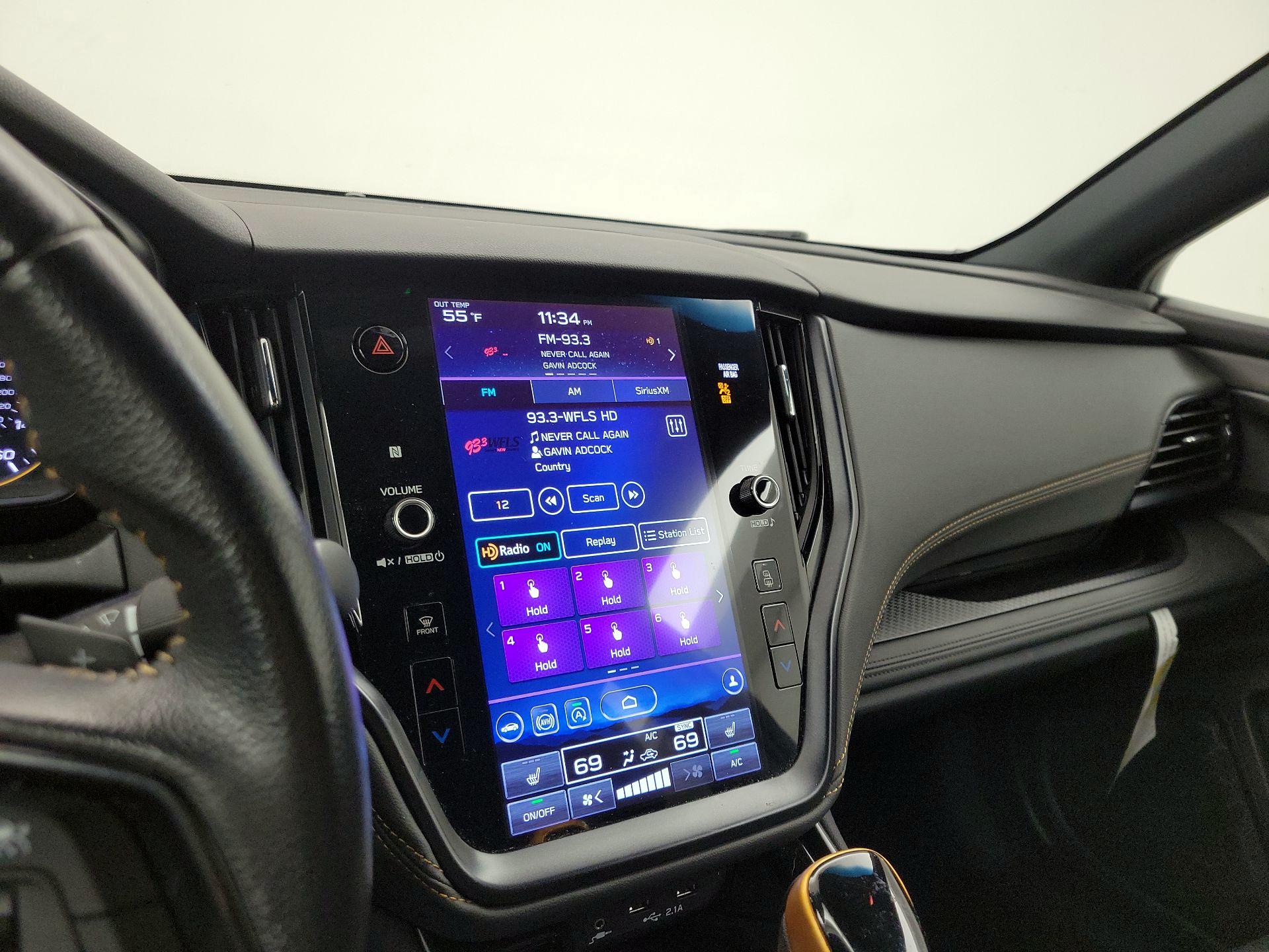 Thumbnail: 2022 Subaru Outback - 16