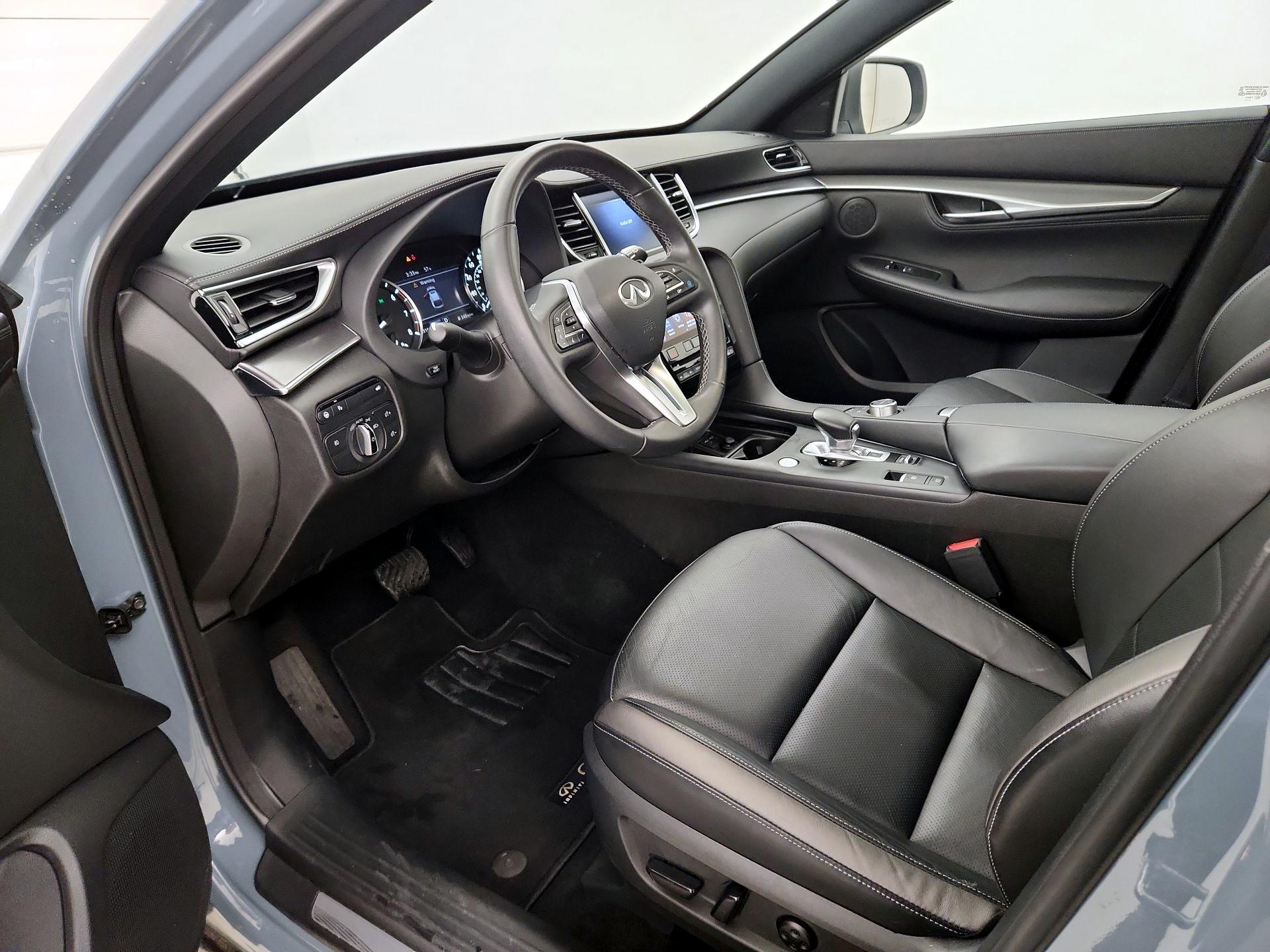 Thumbnail: 2023 INFINITI QX55 - 11