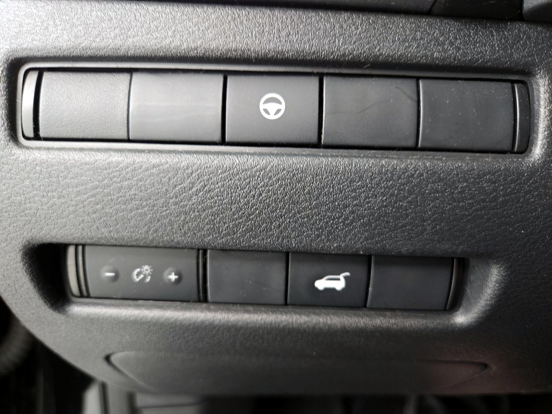 Thumbnail: 2023 Nissan Rogue - 13