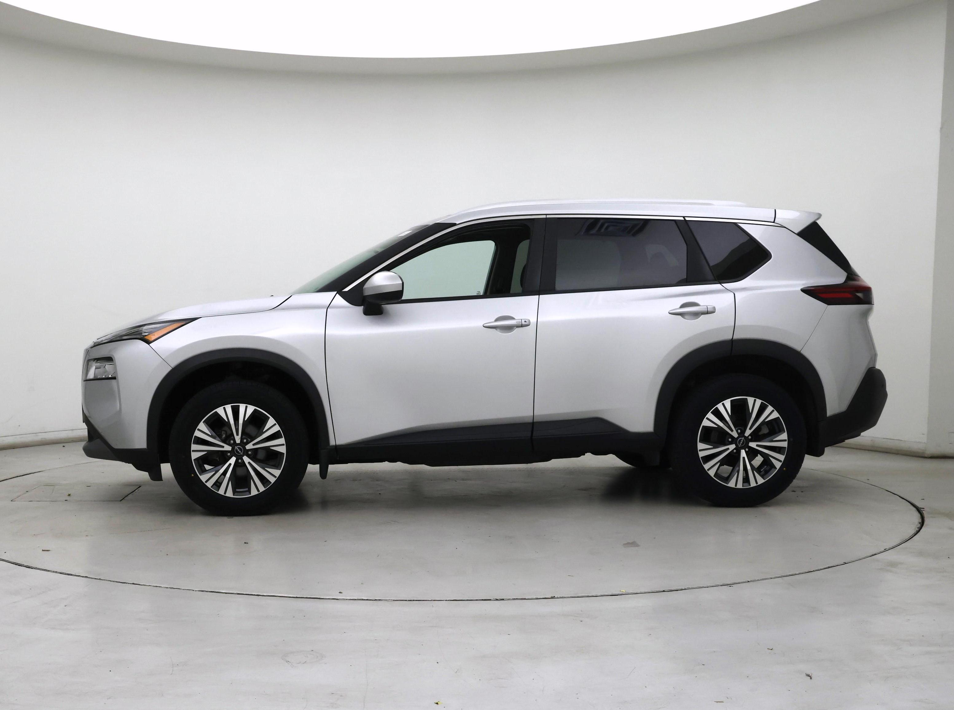 Thumbnail: 2023 Nissan Rogue - 3