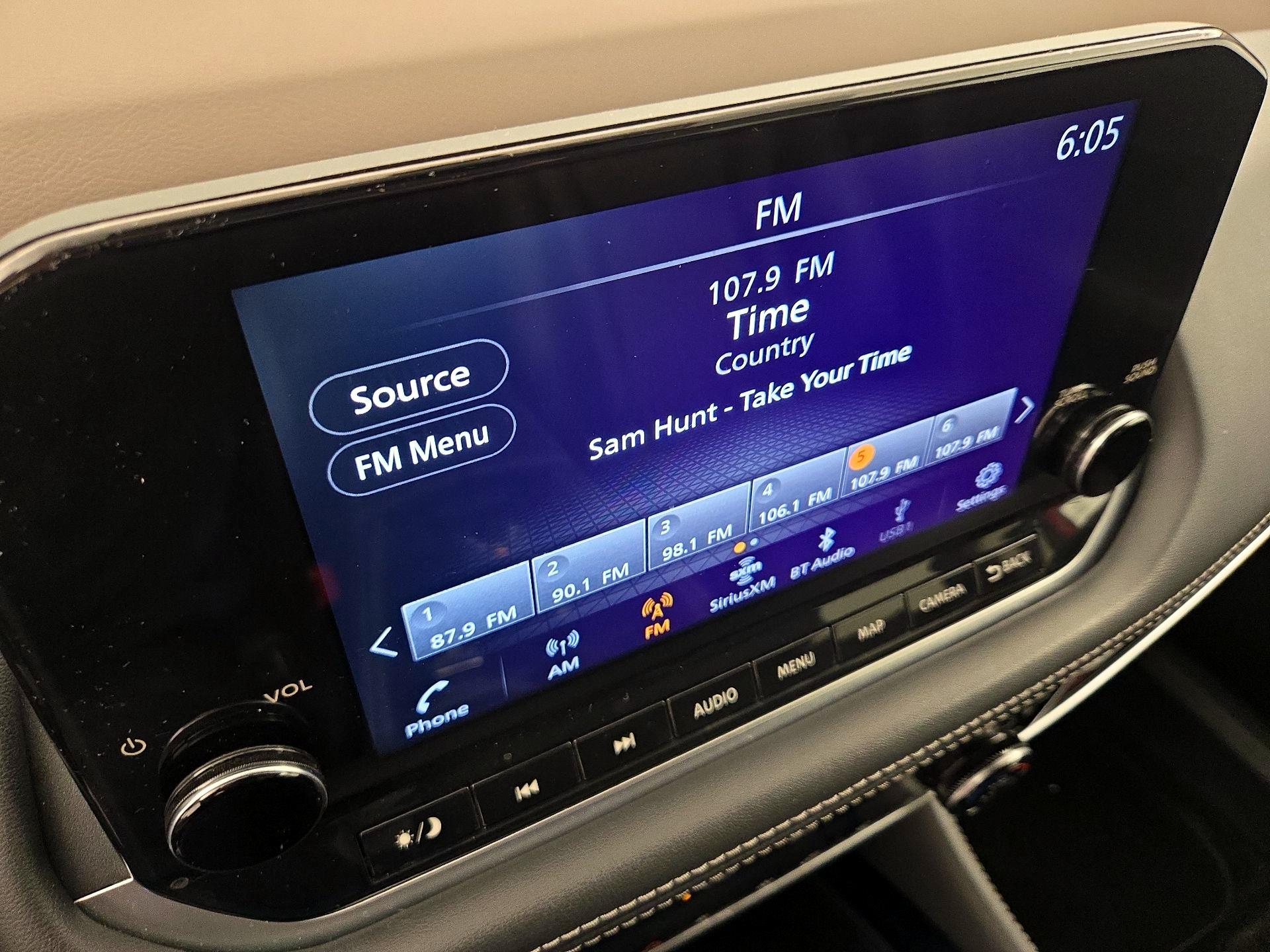 Thumbnail: 2023 Nissan Rogue - 15