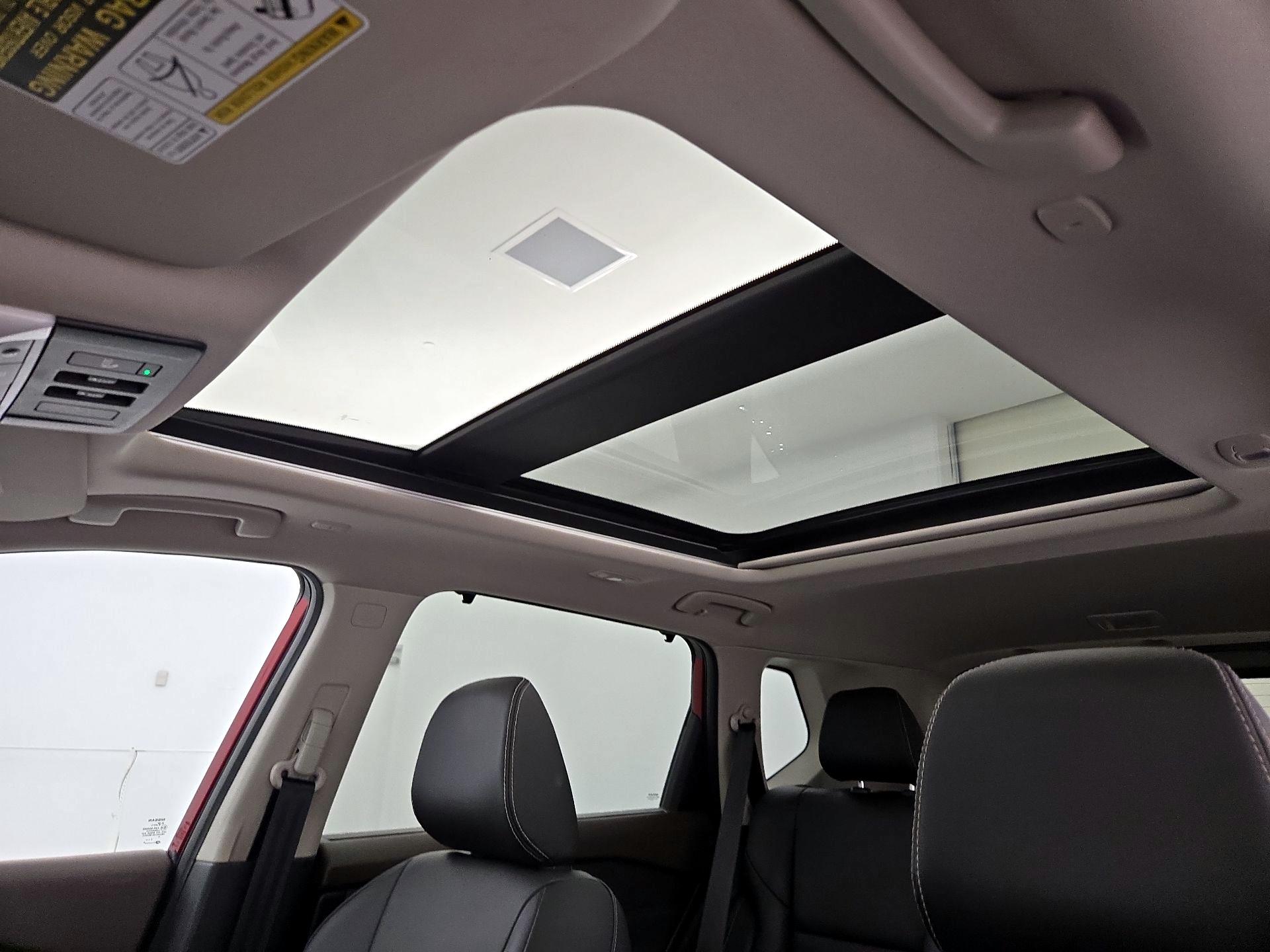 Thumbnail: 2023 Nissan Rogue - 19