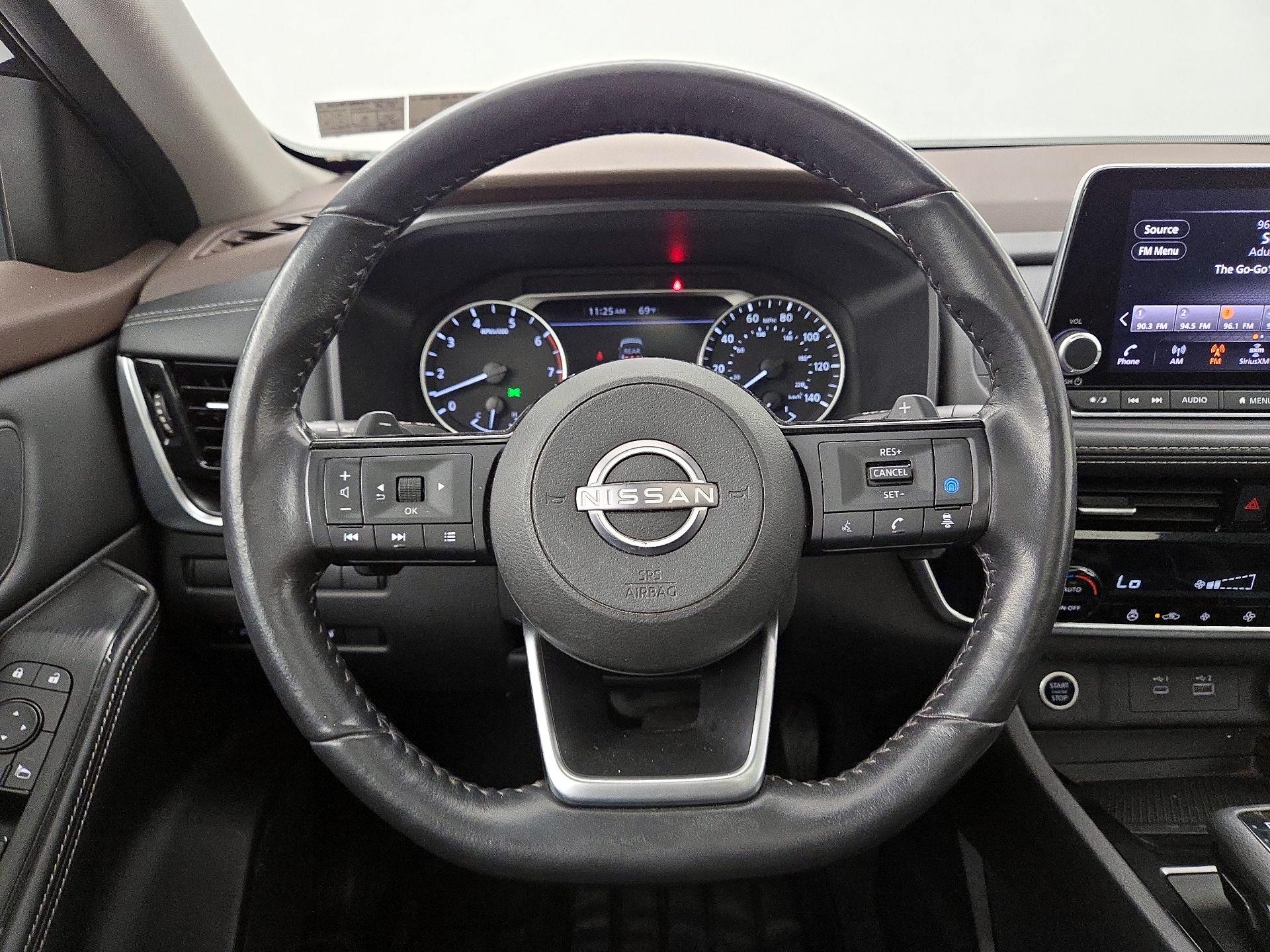 Thumbnail: 2023 Nissan Rogue - 10