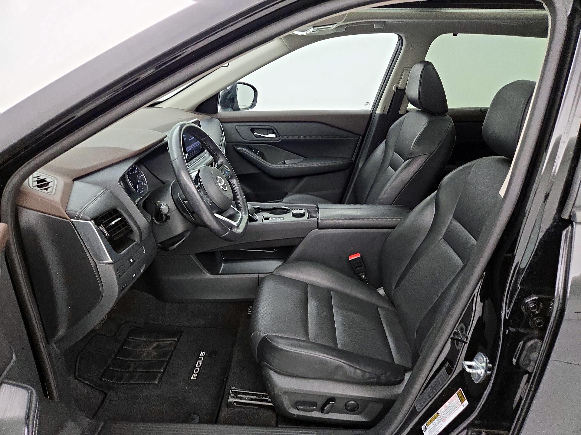 Thumbnail: 2023 Nissan Rogue - 11