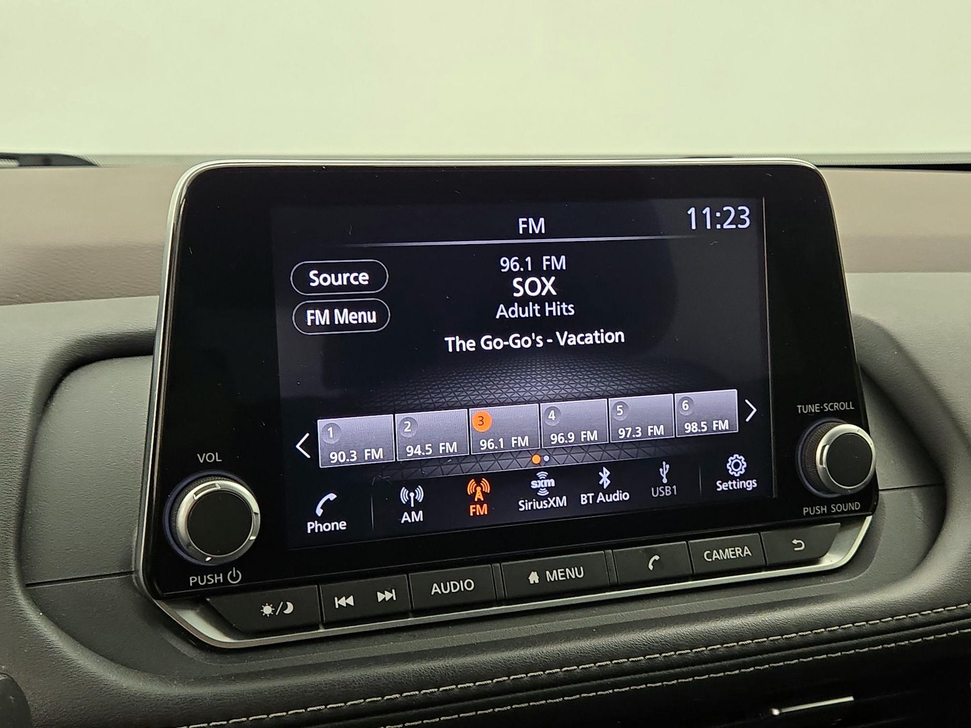 Thumbnail: 2023 Nissan Rogue - 15