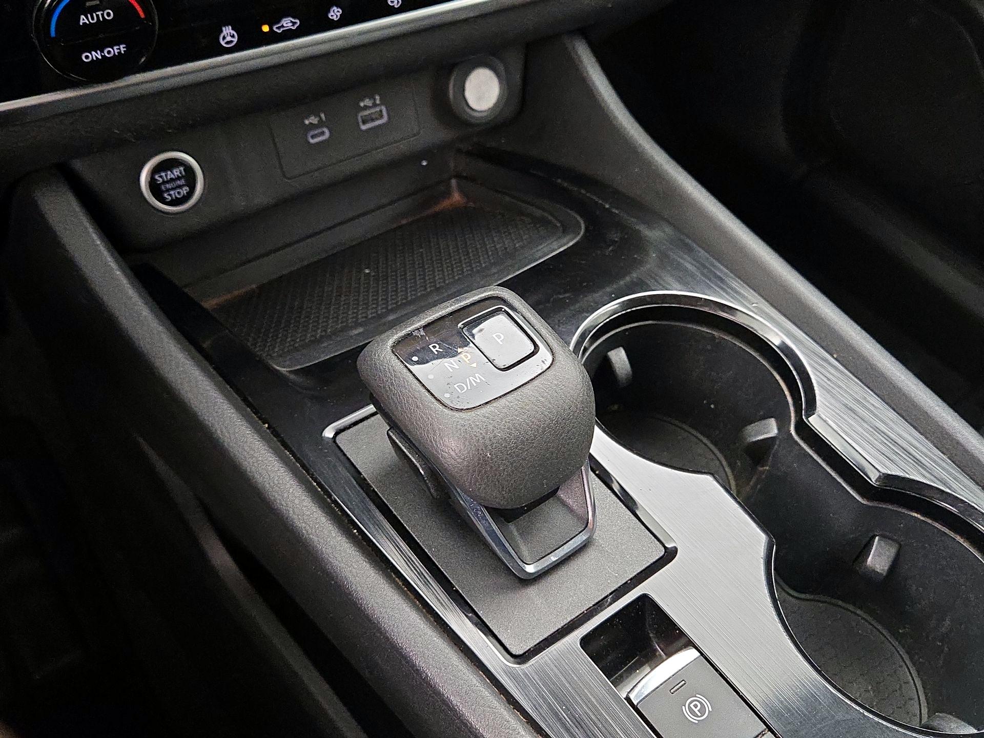 Thumbnail: 2023 Nissan Rogue - 17